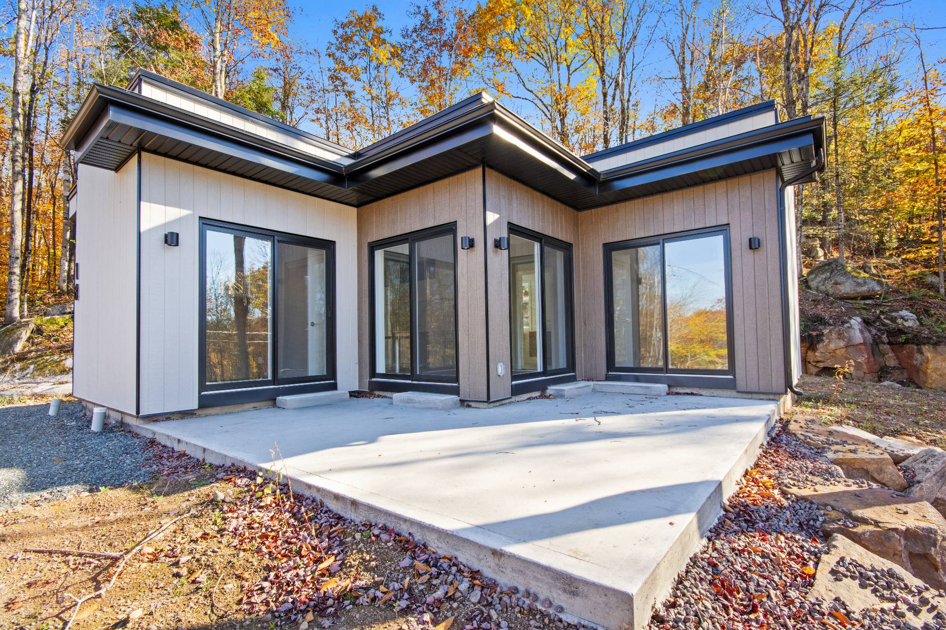 MLS: 17164989