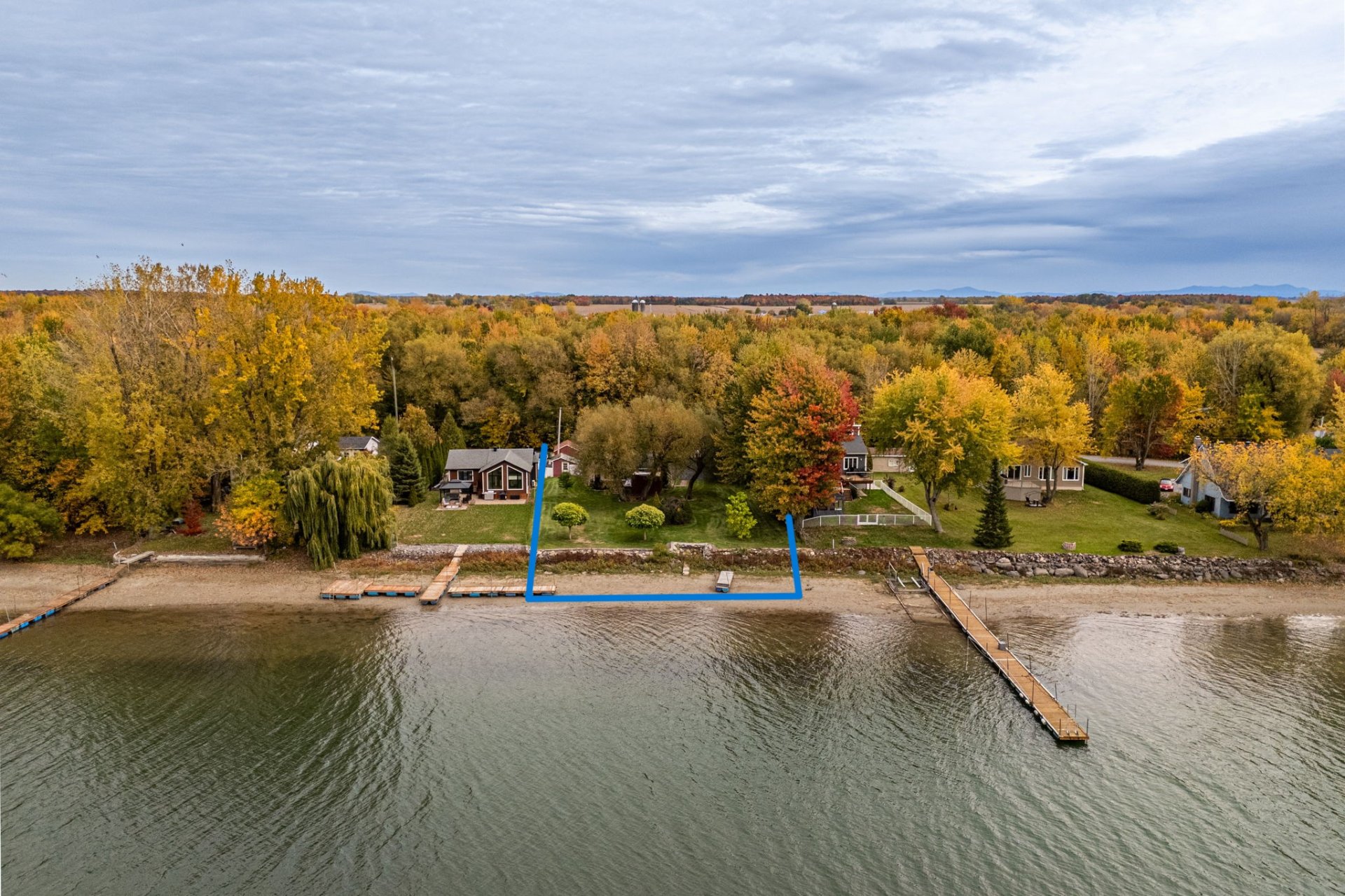 MLS: 24702601