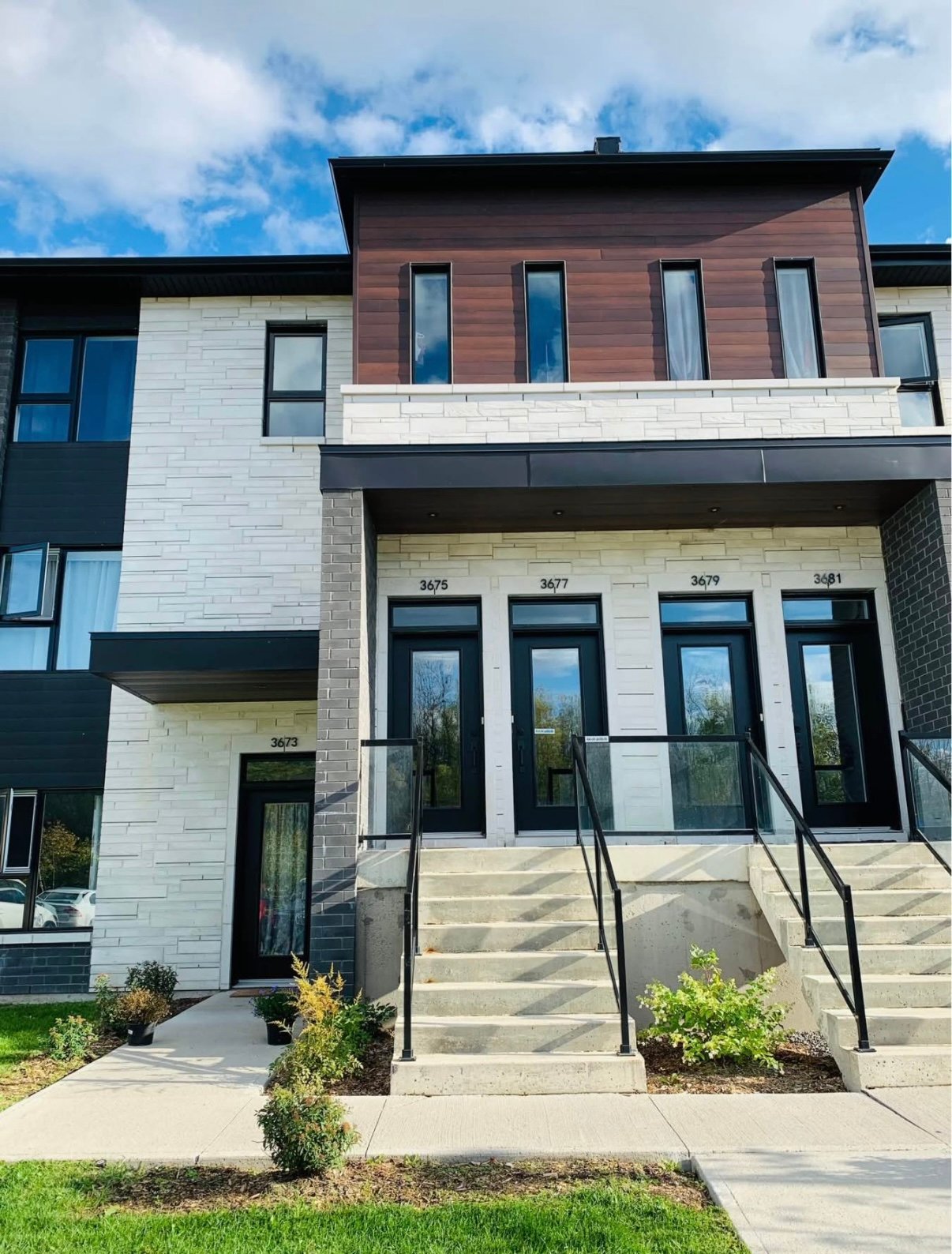 MLS: 21806230