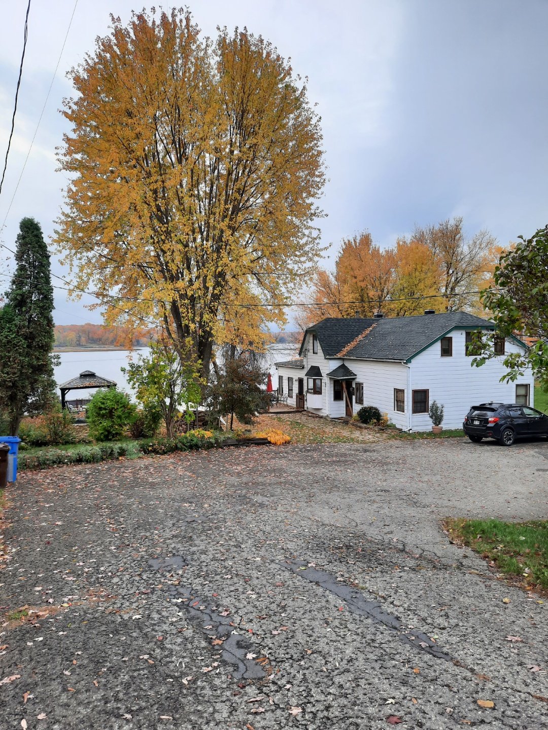 MLS: 26849645