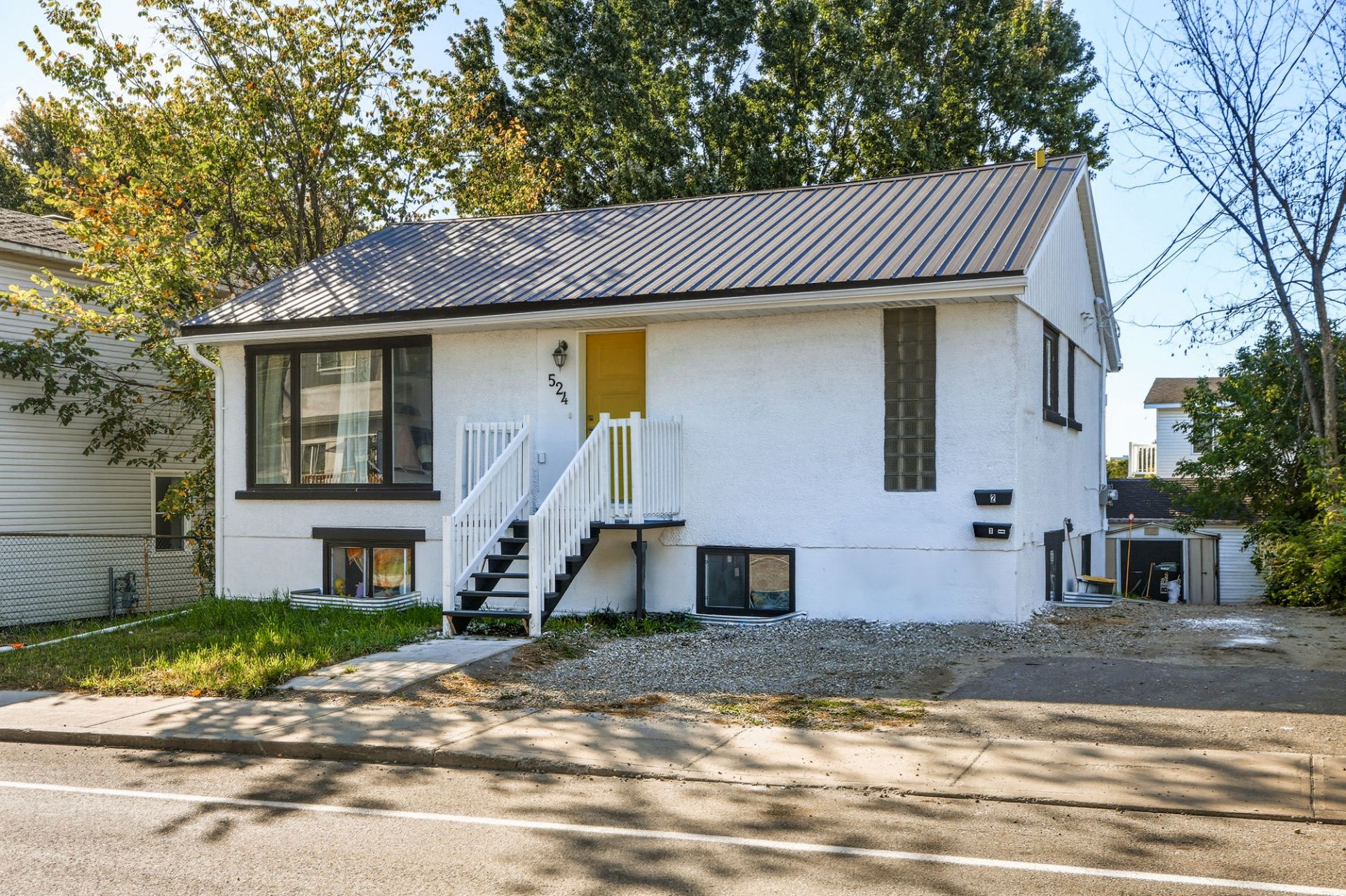 MLS: 22536351