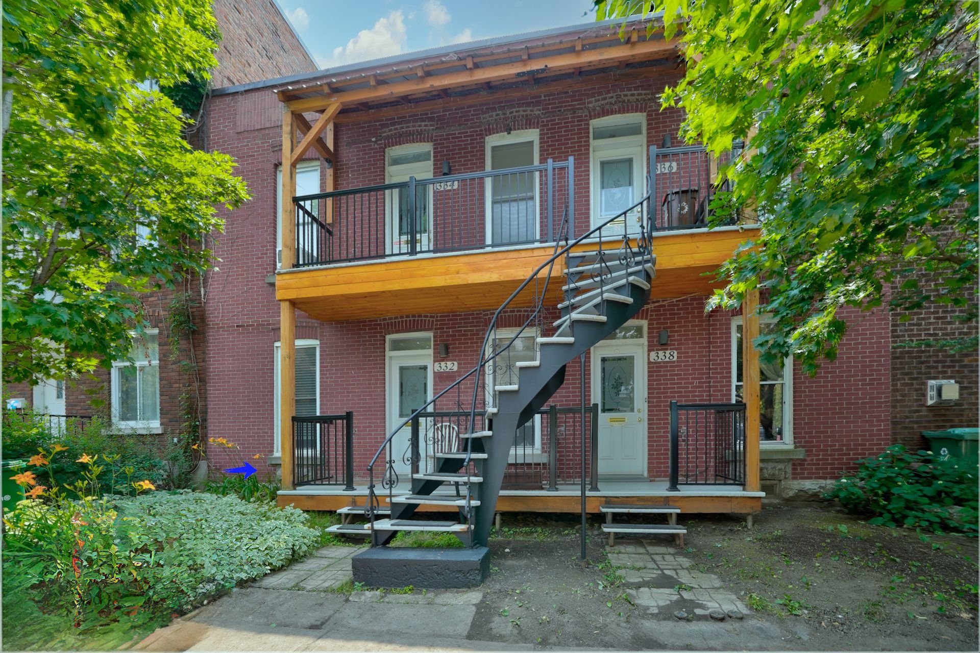 MLS: 22131106