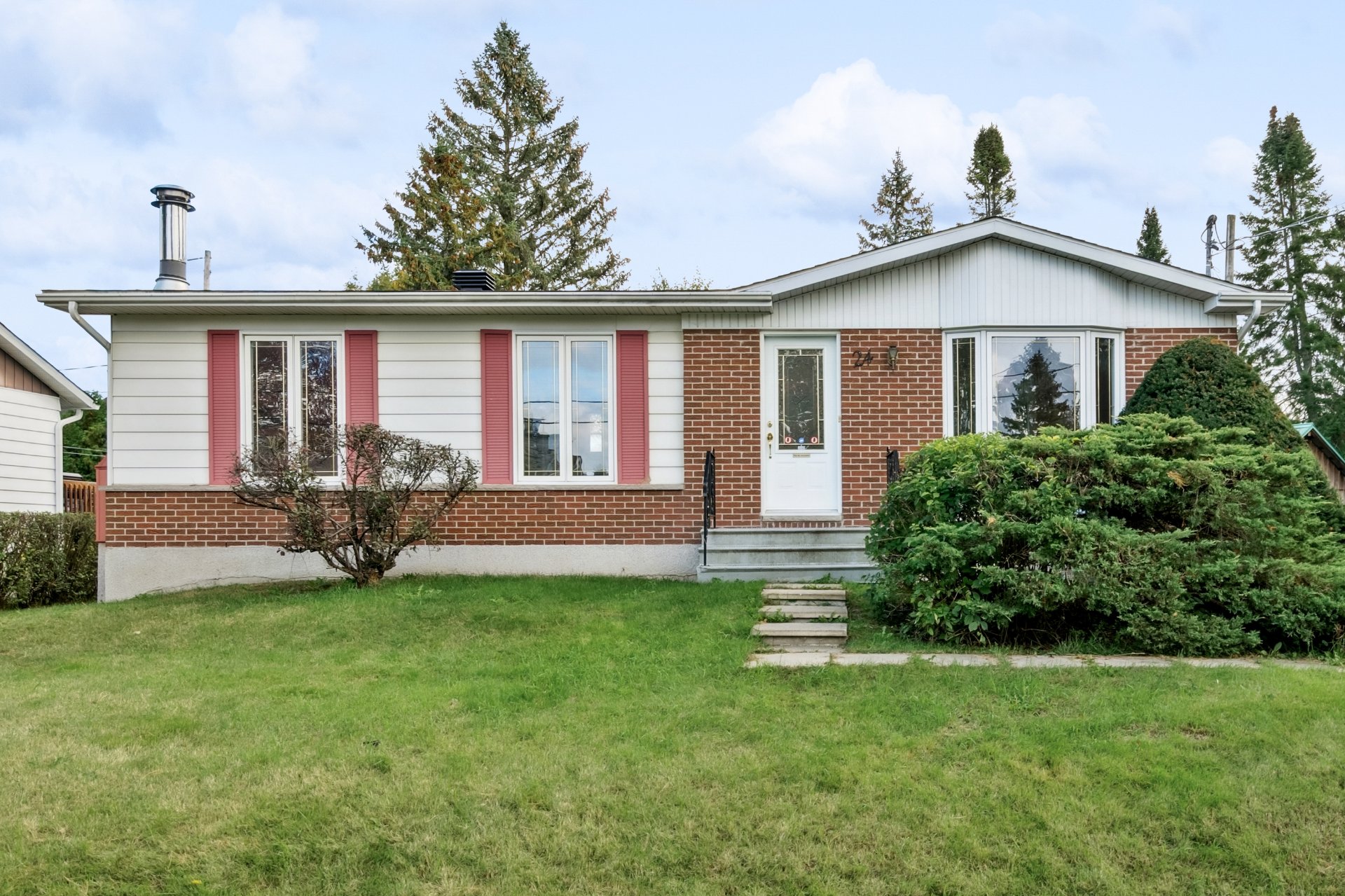 MLS: 19462448