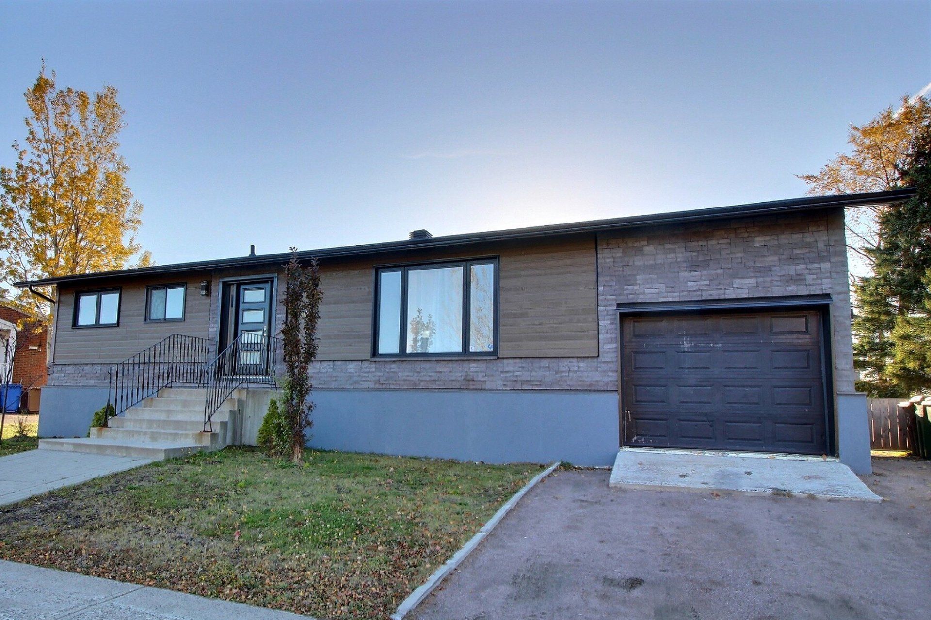MLS: 27188333