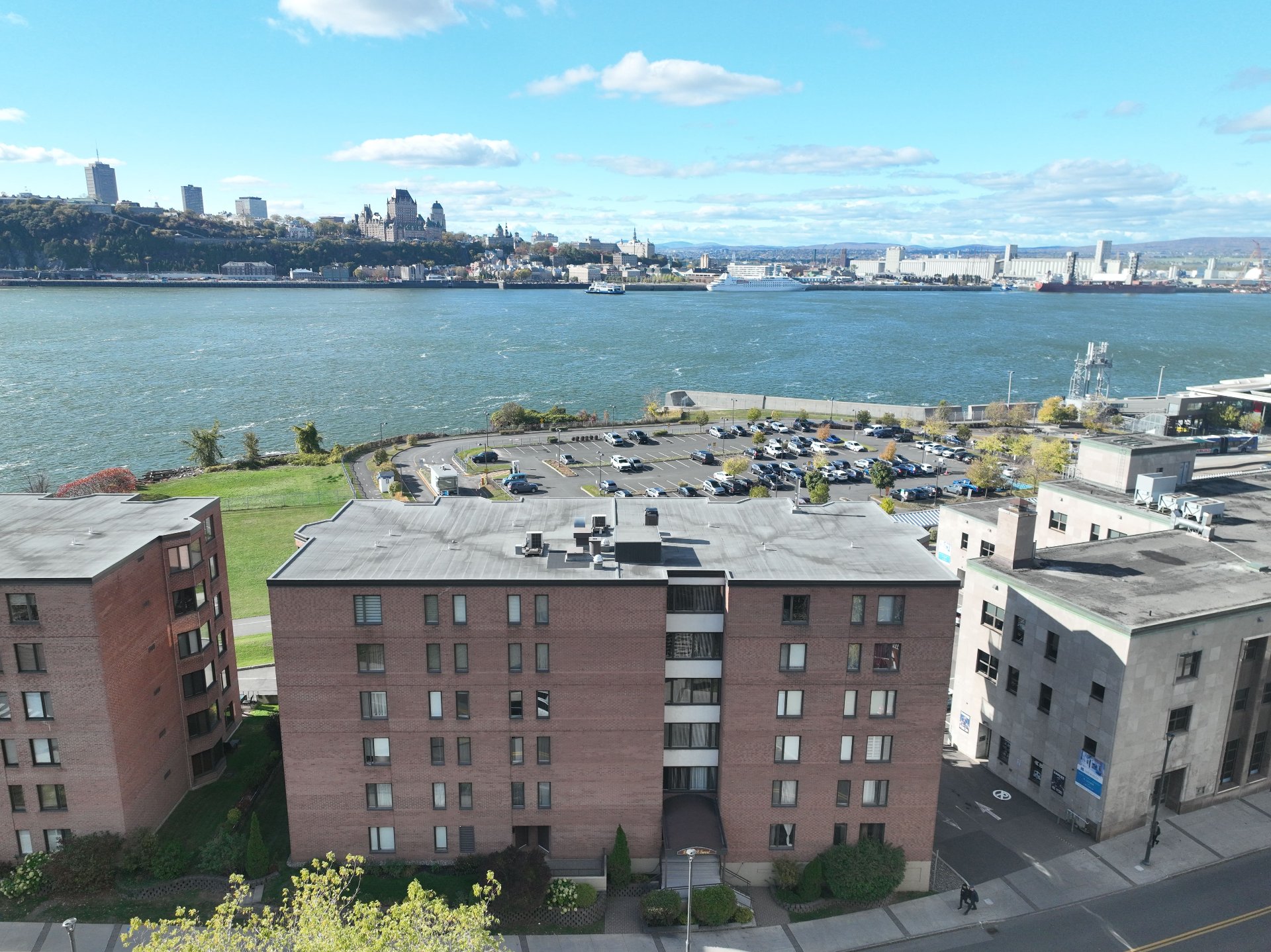 MLS: 12687806