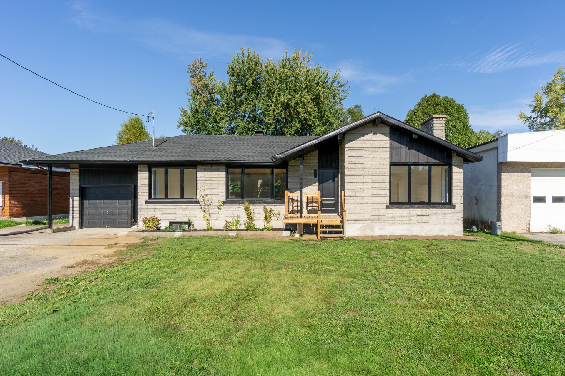 MLS: 16574951