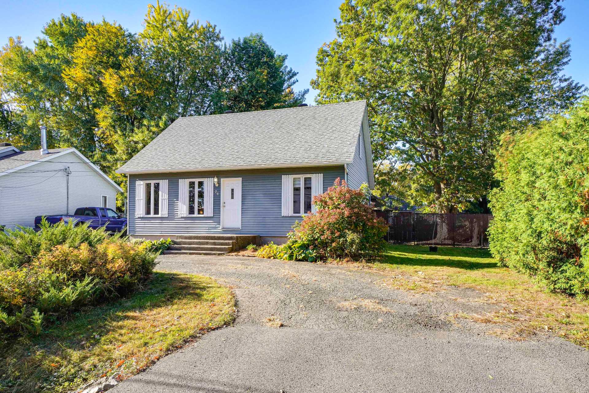 MLS: 26310227