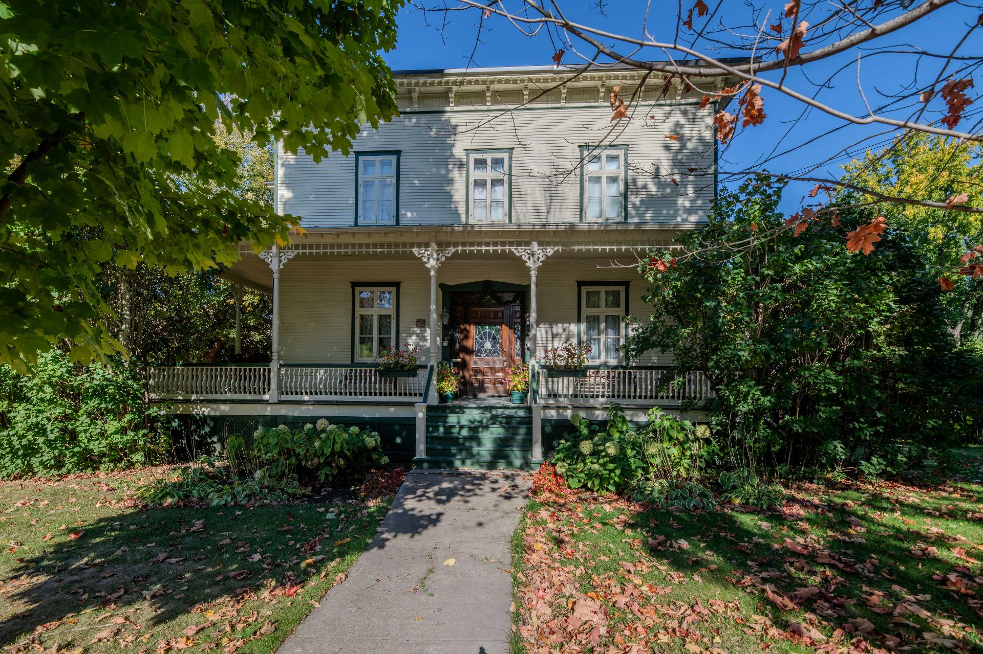 MLS: 14295255