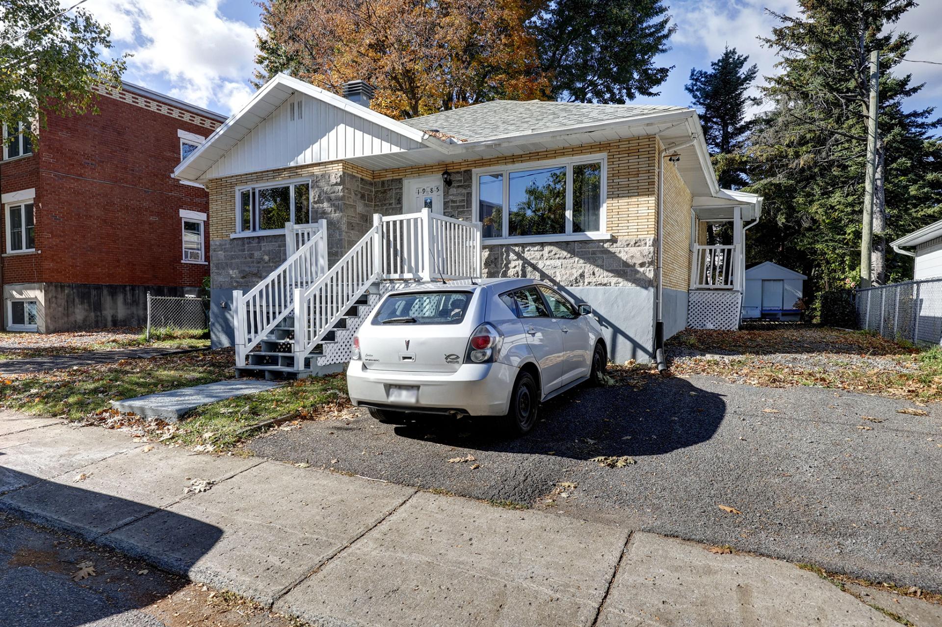MLS: 18398132