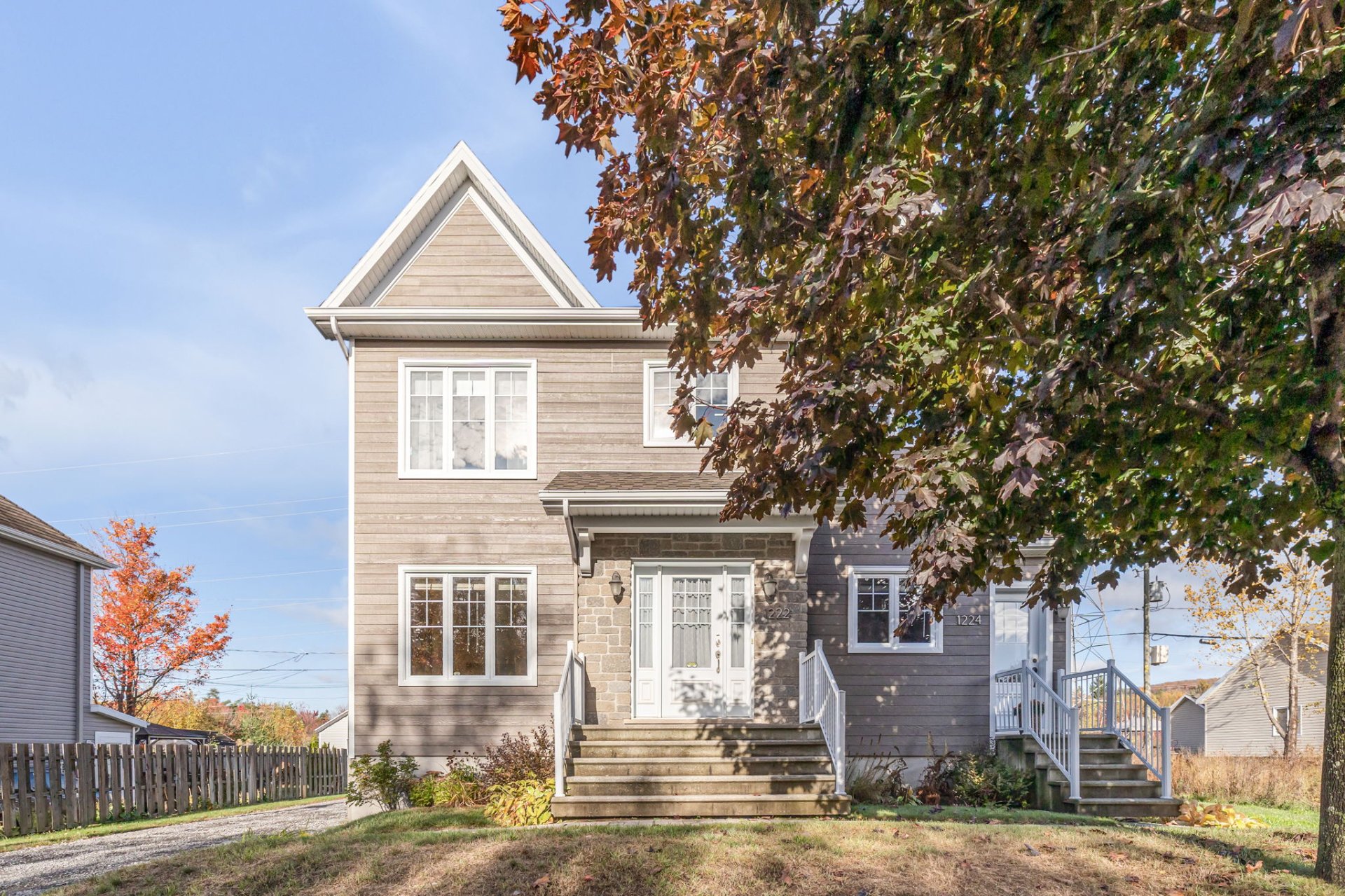 MLS: 25849496