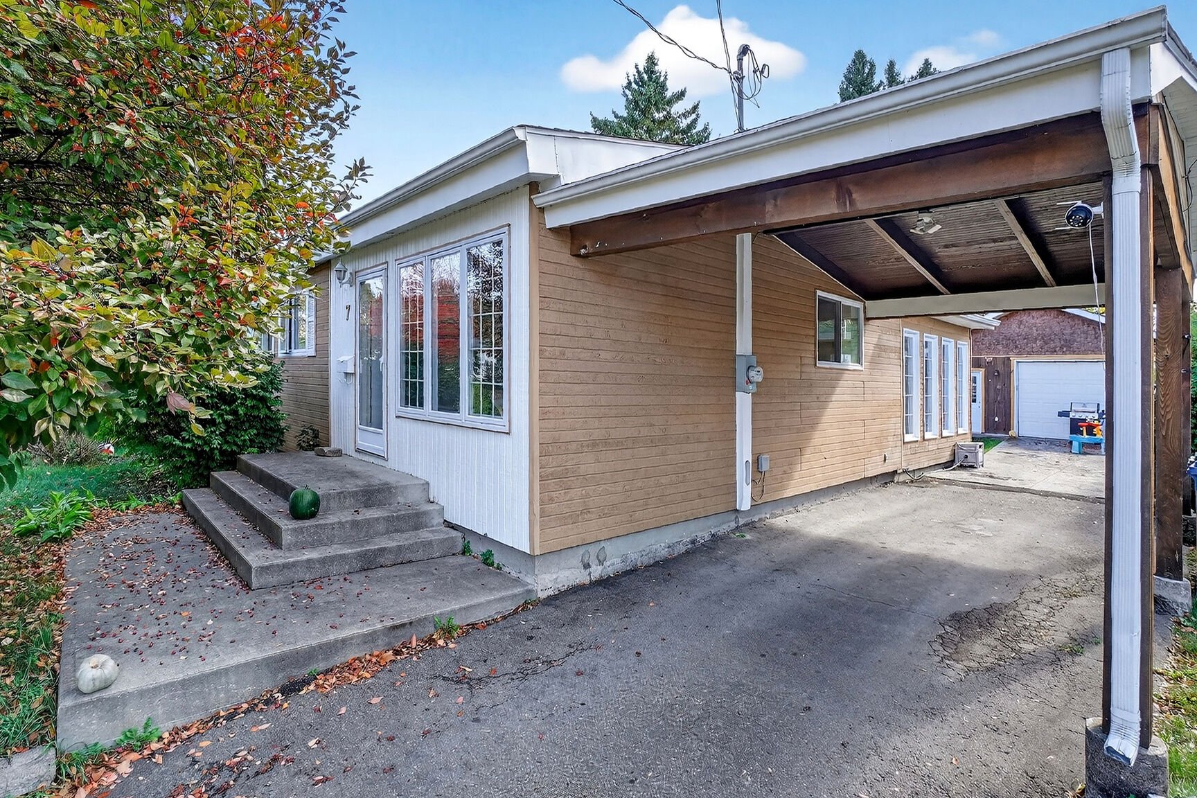 MLS: 14684326