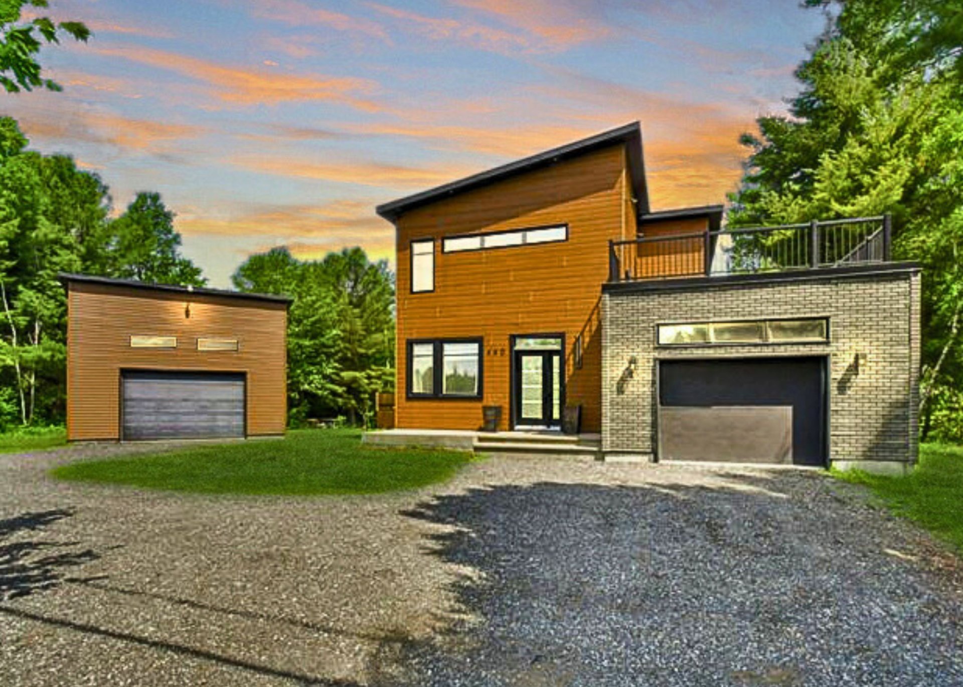 MLS: 16752324