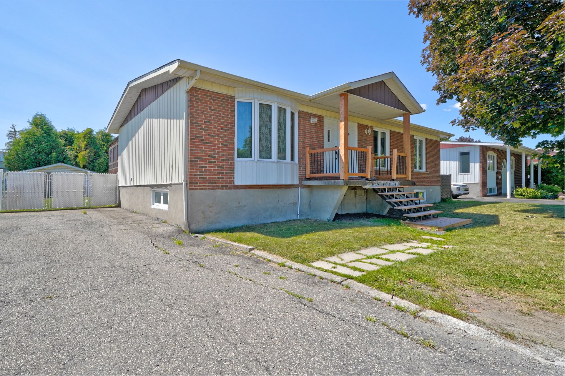 MLS: 19412054