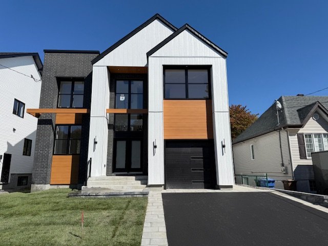 MLS: 28400659