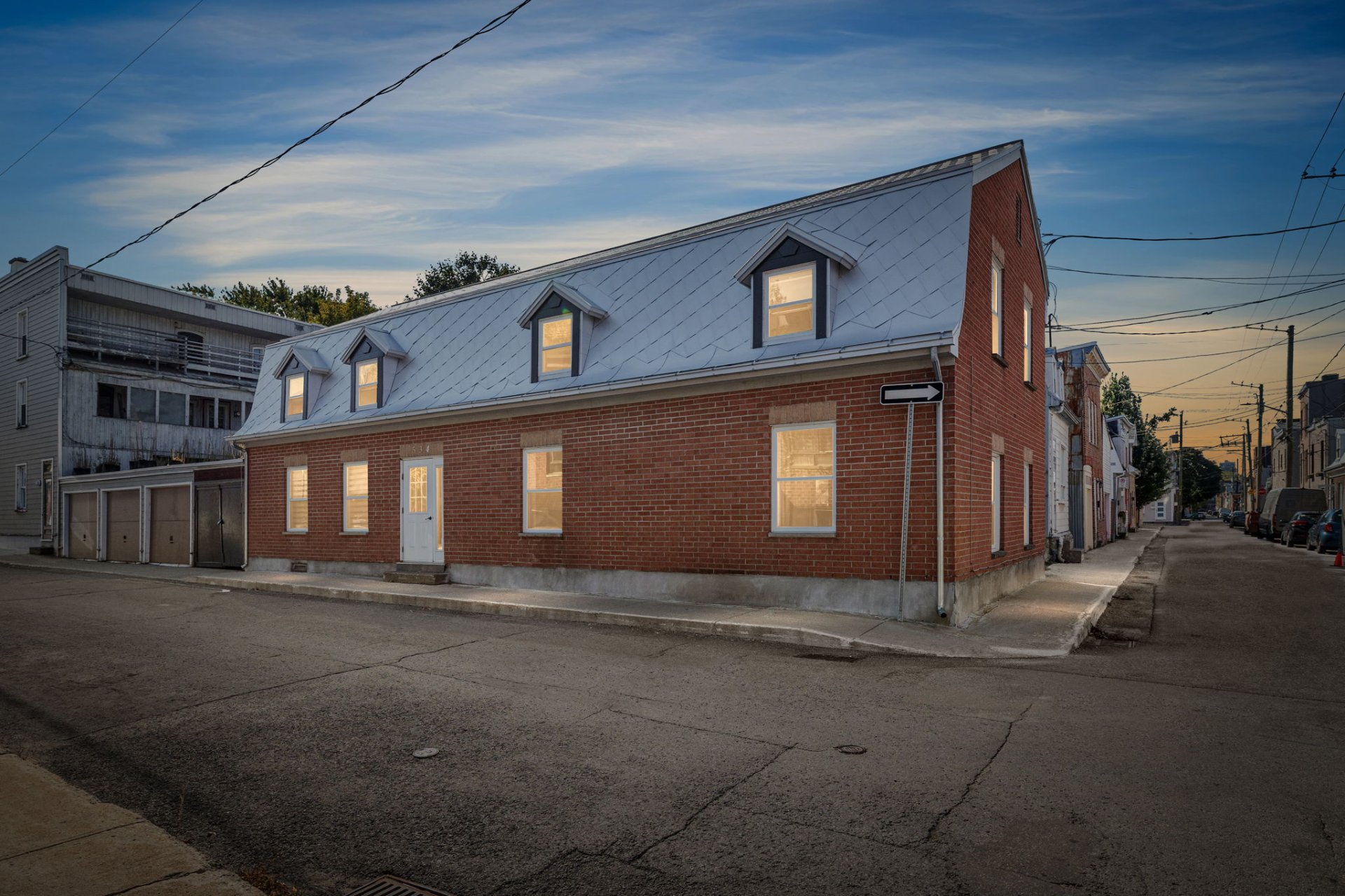 MLS: 11749878