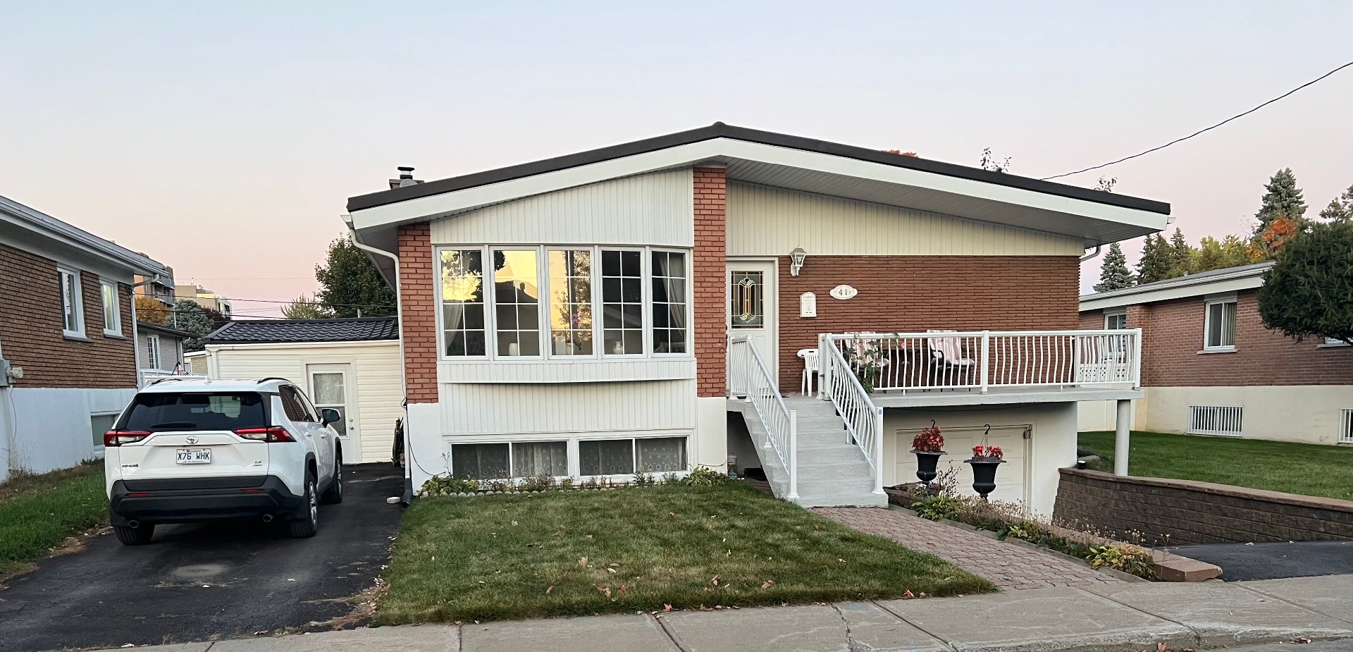 MLS: 28906462
