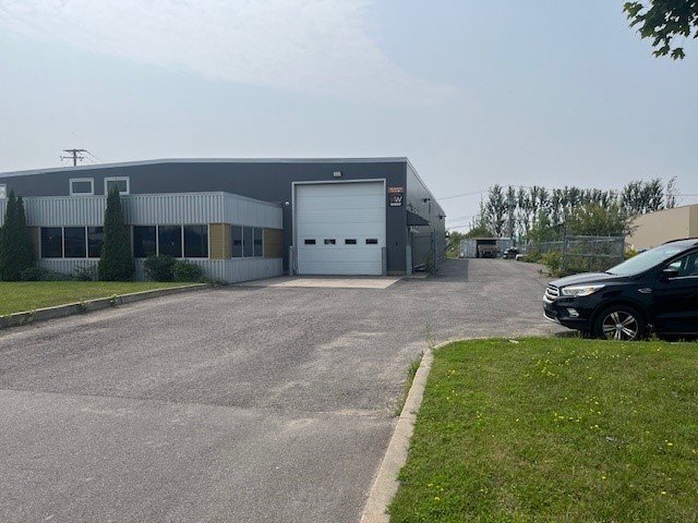 MLS: 24650095
