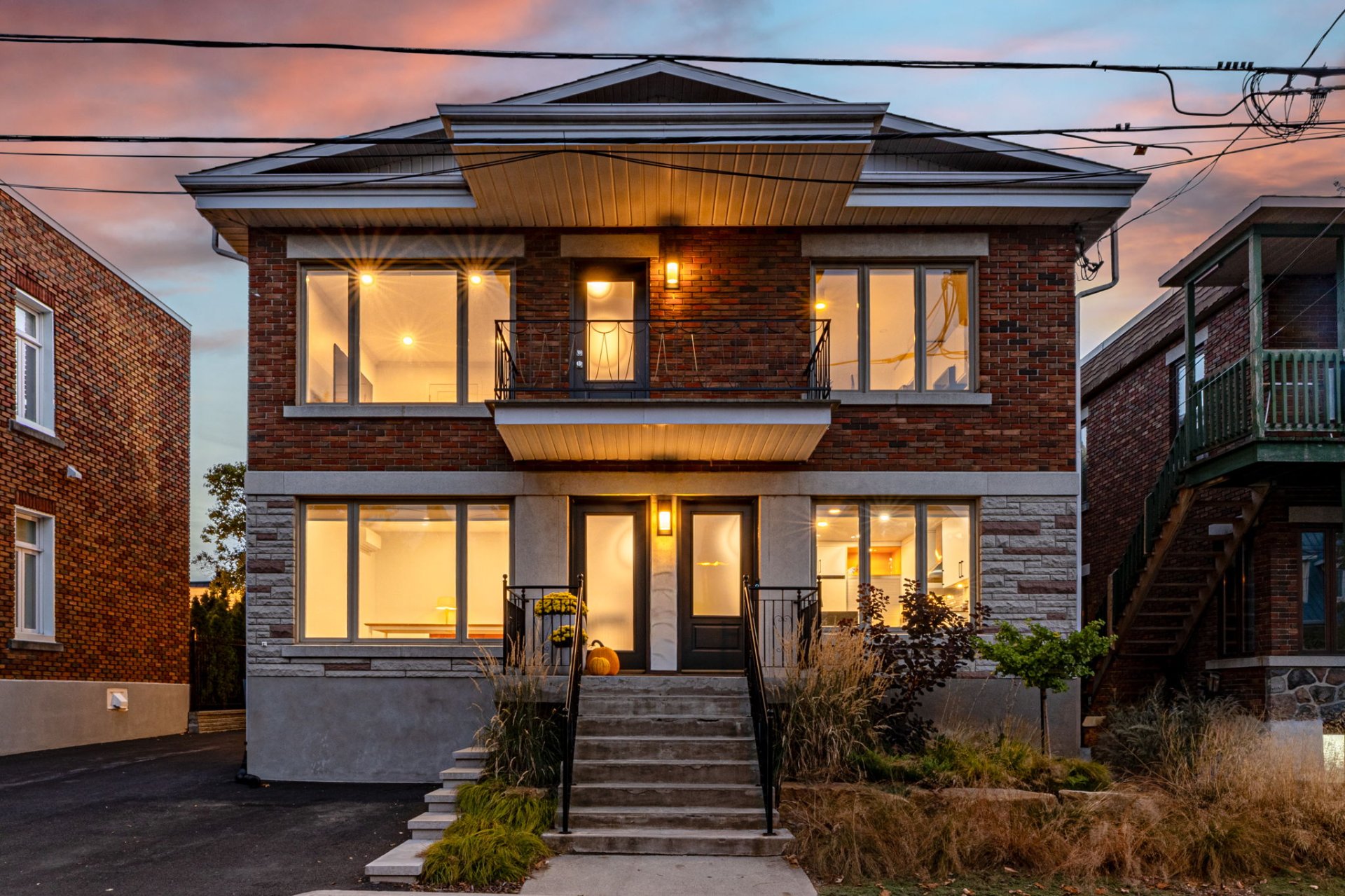 MLS: 24405351