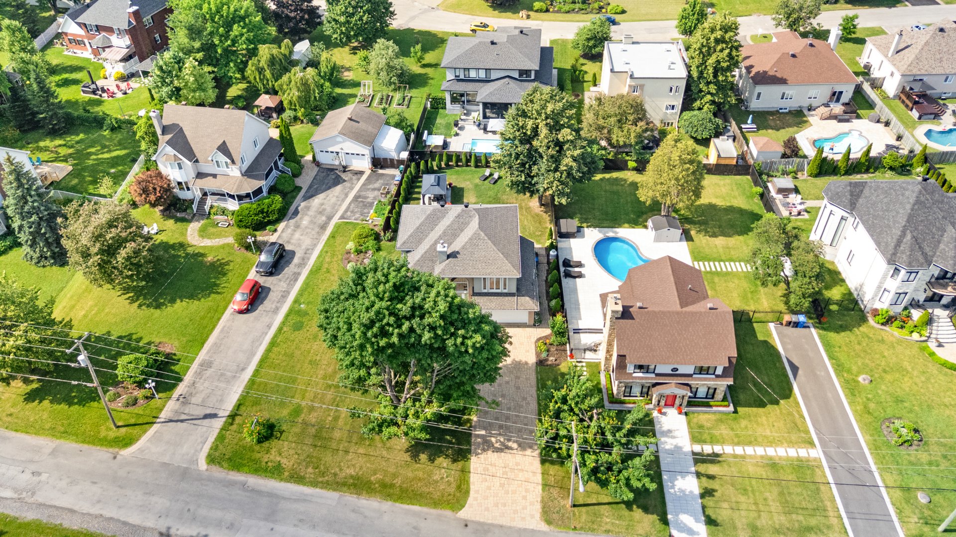 MLS: 18528839