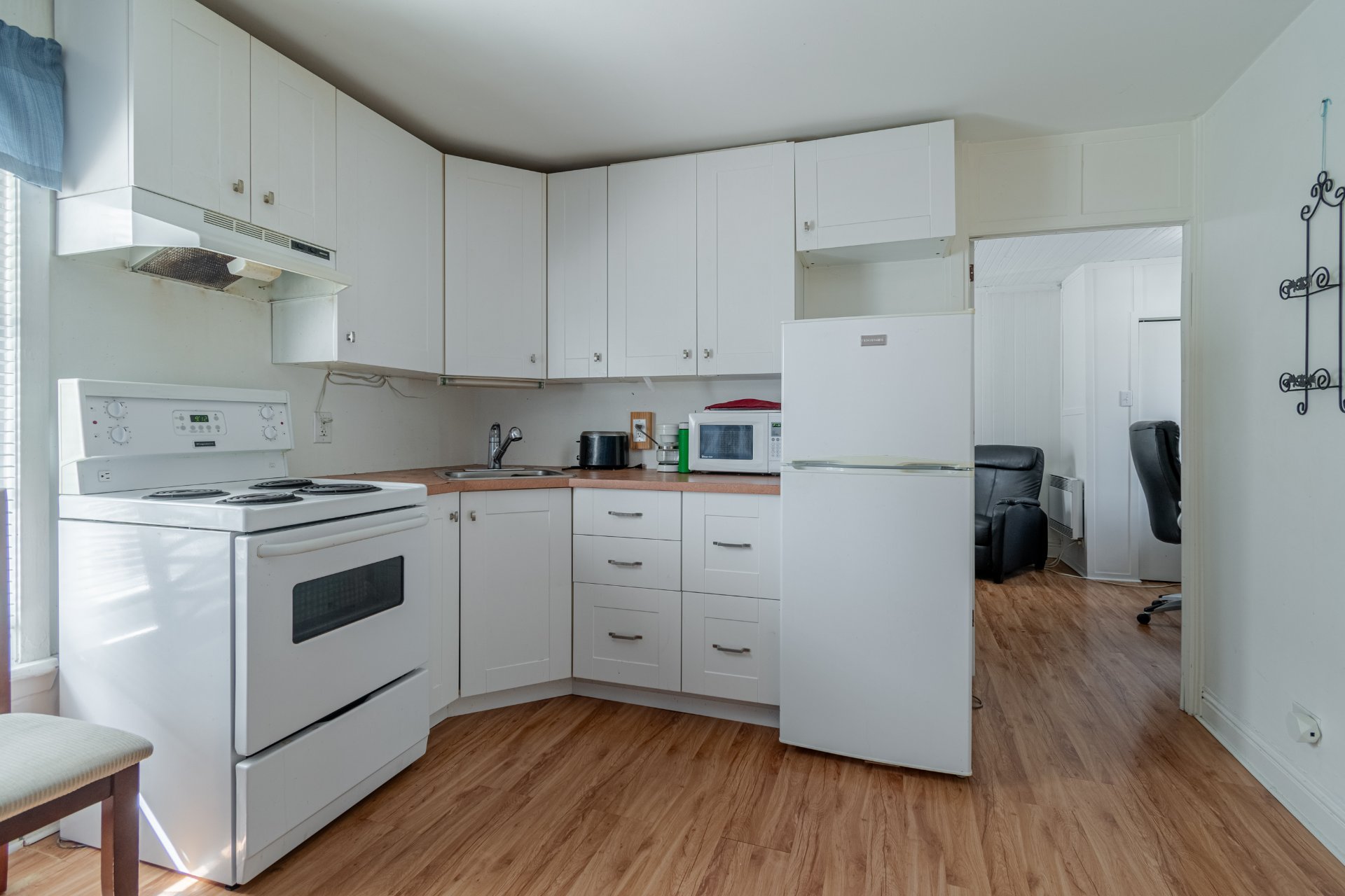 MLS: 21495453