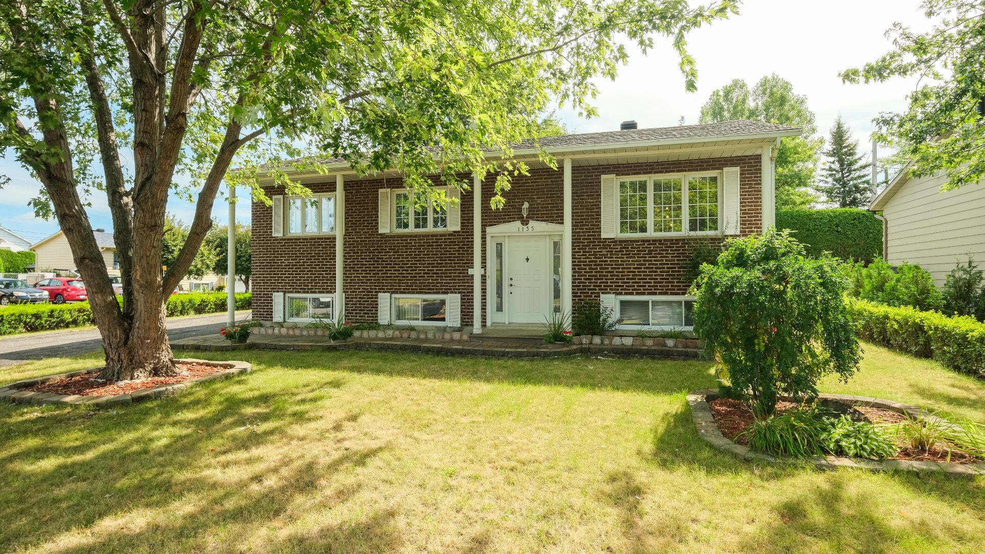 MLS: 12728099