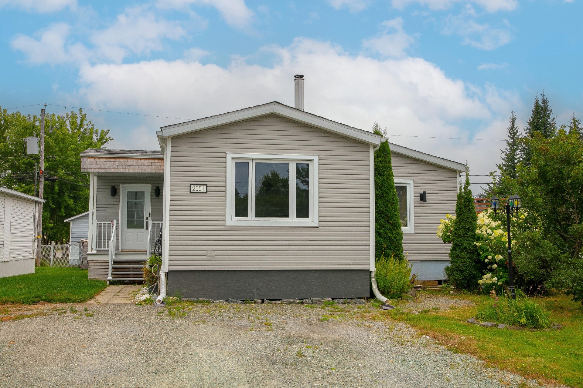 MLS: 19464075