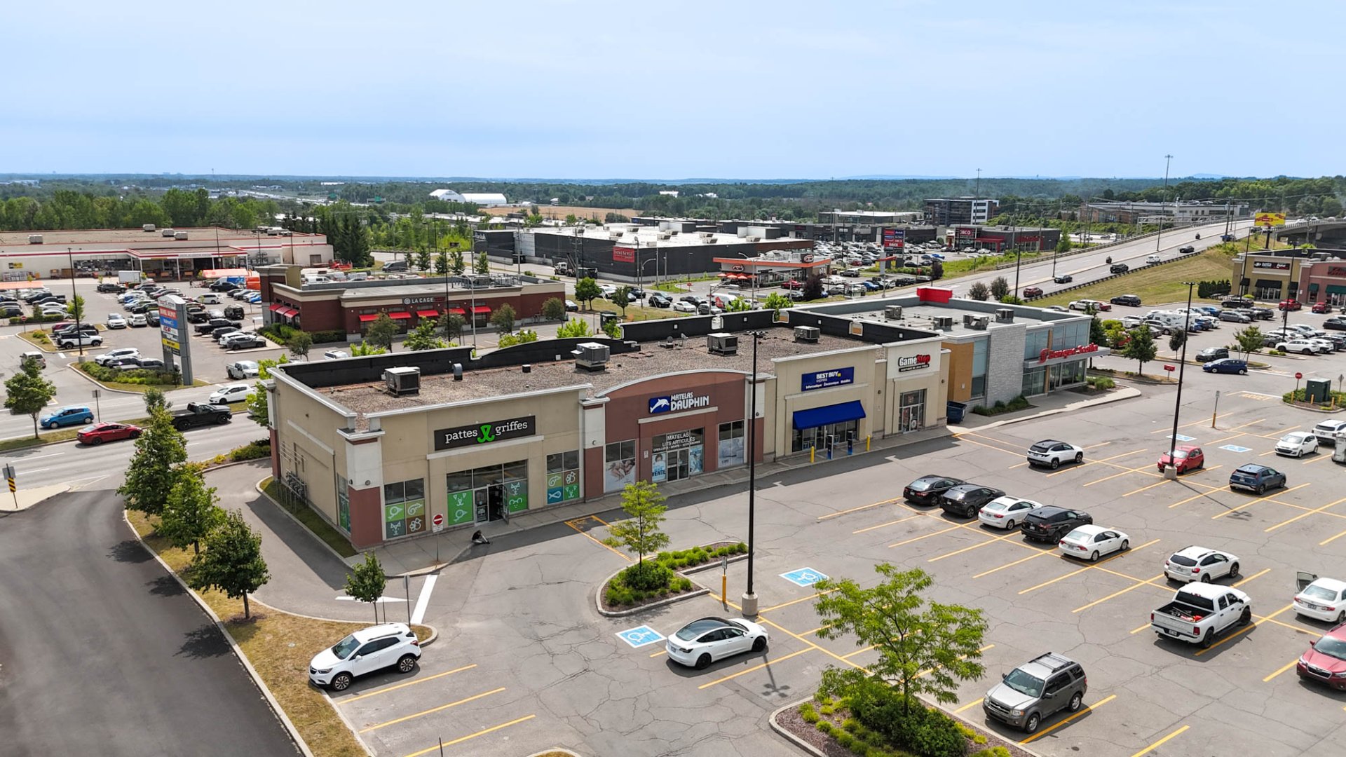 MLS: 17451046
