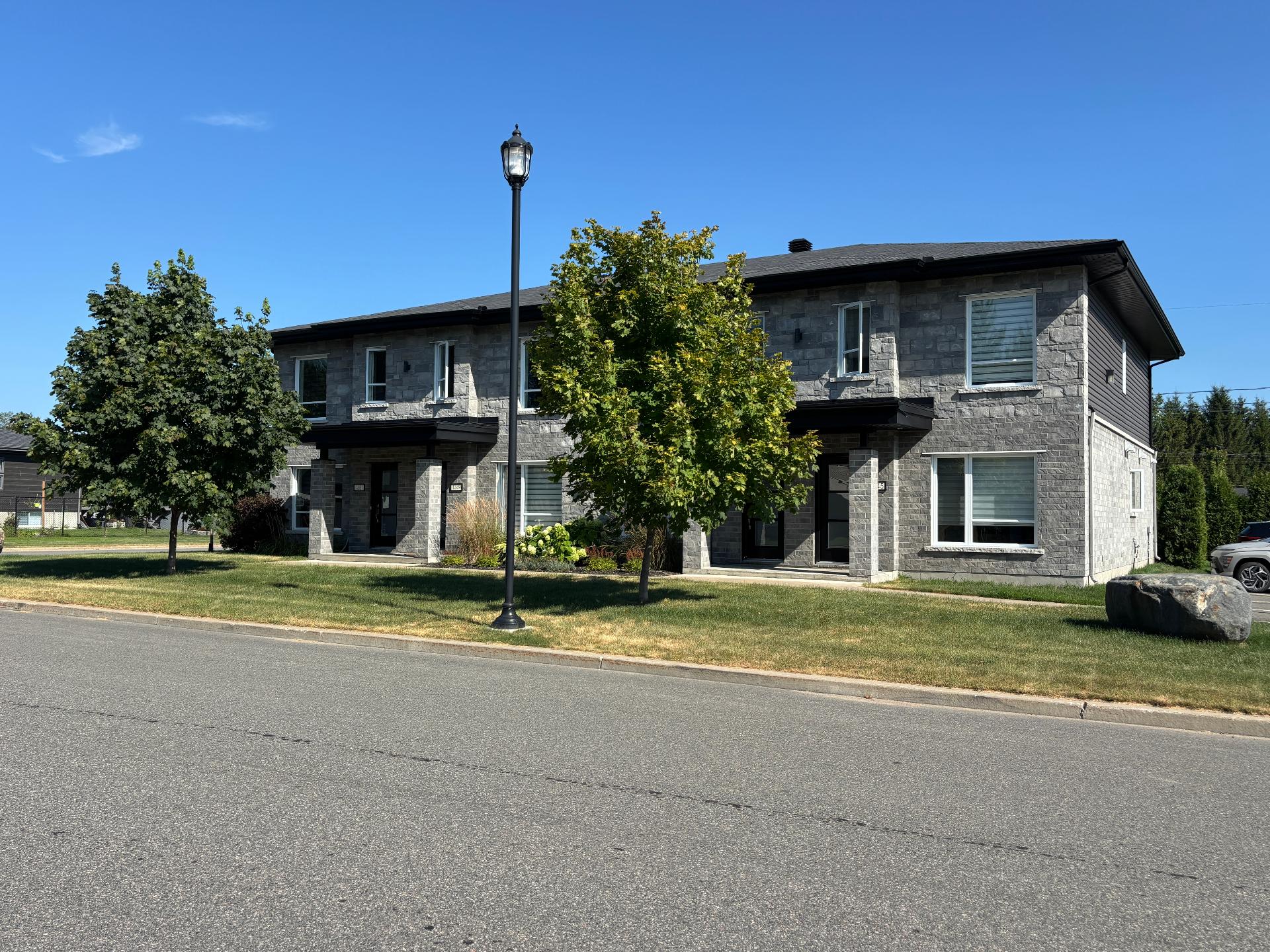 MLS: 15132474