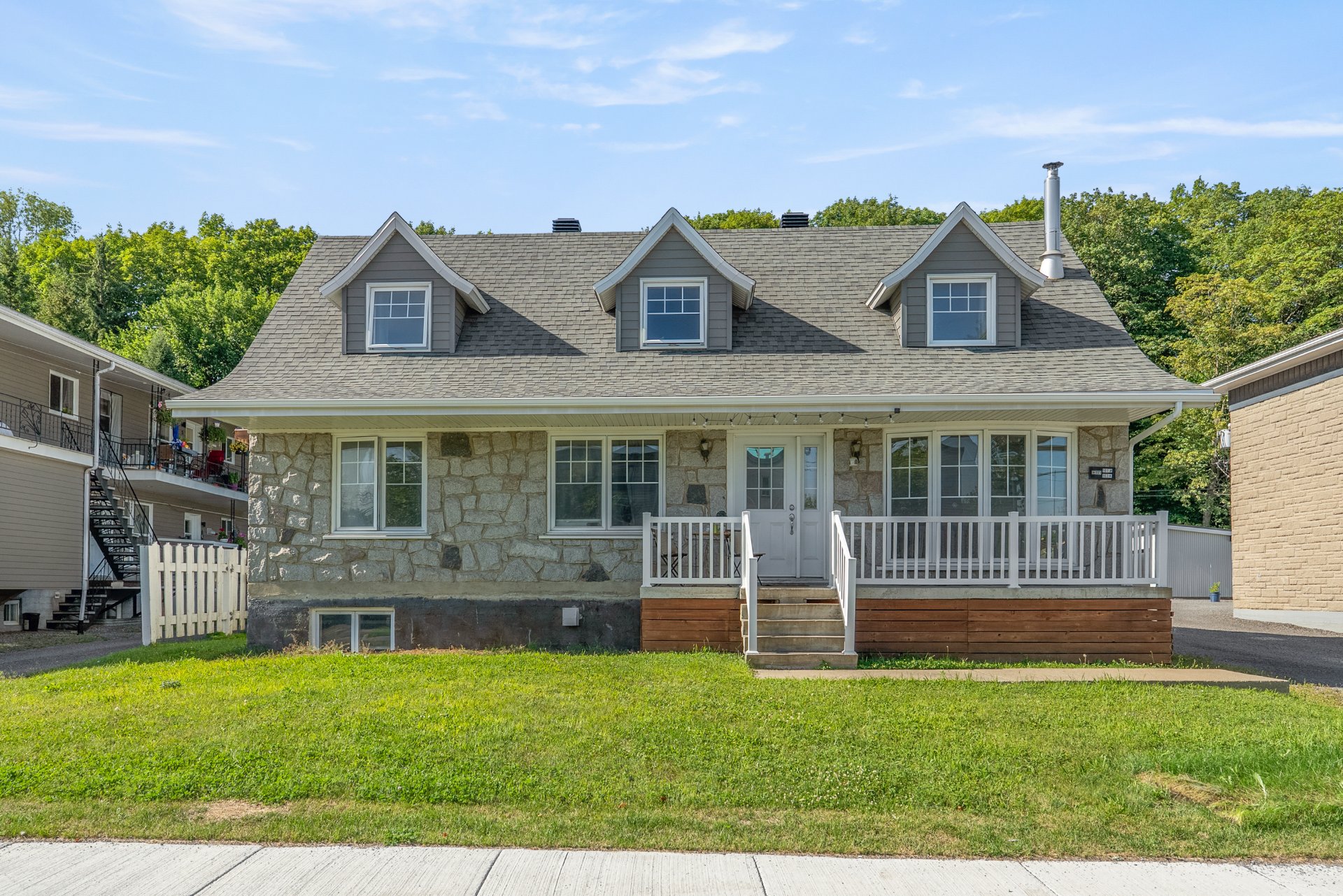 MLS: 9964720