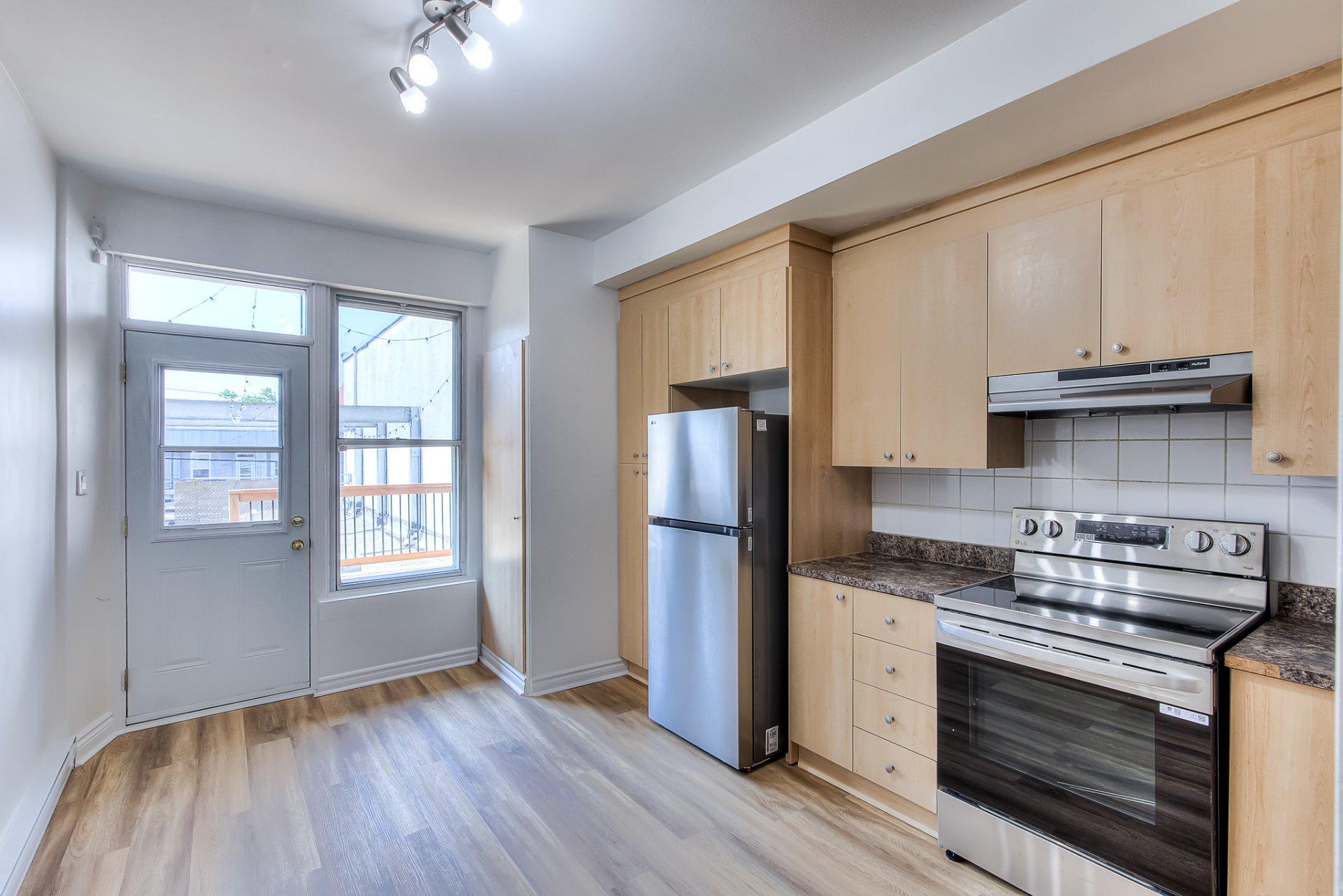 MLS: 18630761