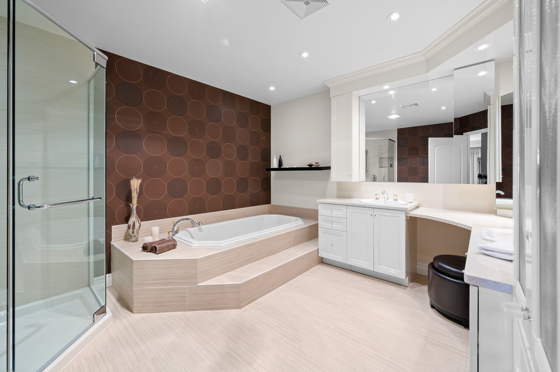 Salle de bains attenante � la CCP