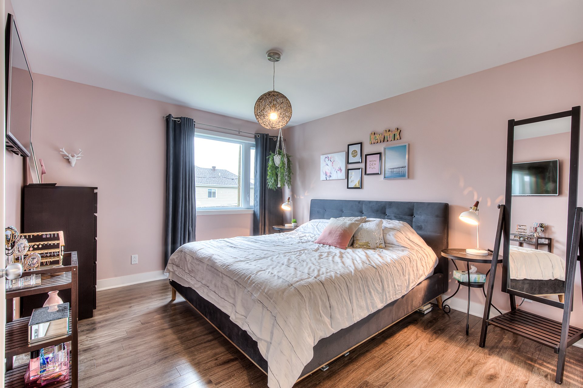 Maison à étages à vendre Les Cèdres 11