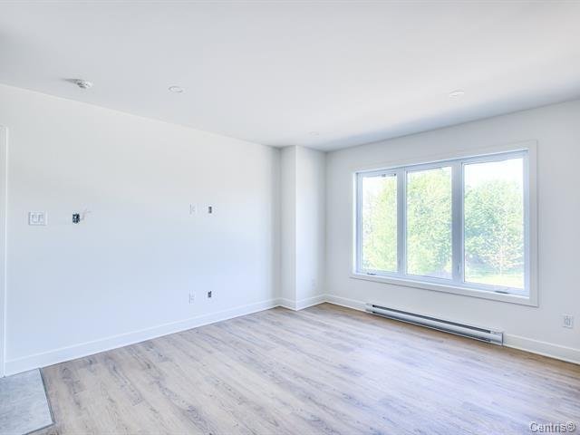 Appartement à vendre Saint-Zotique 4