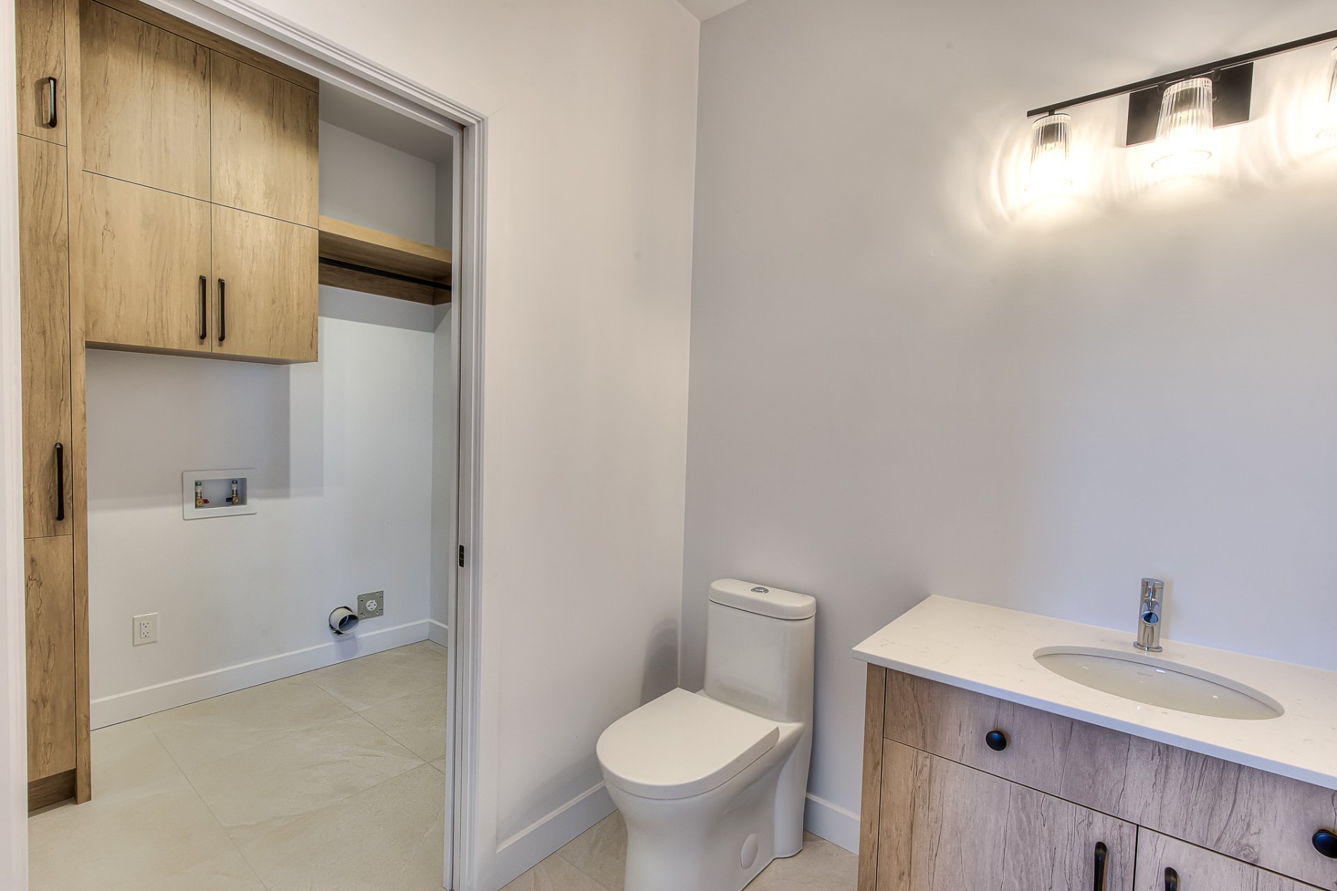 Maison à étages à vendre Les Coteaux 9