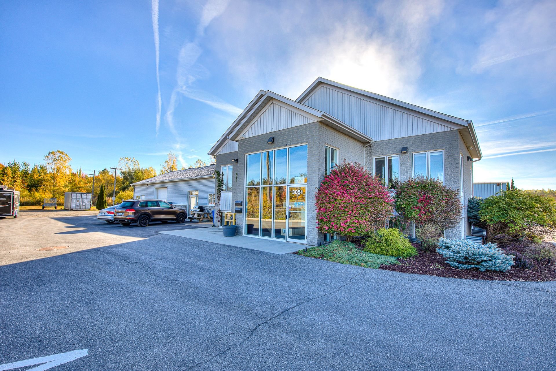 Bâtisse commerciale/Bureau à vendre Vaudreuil-Dorion 1