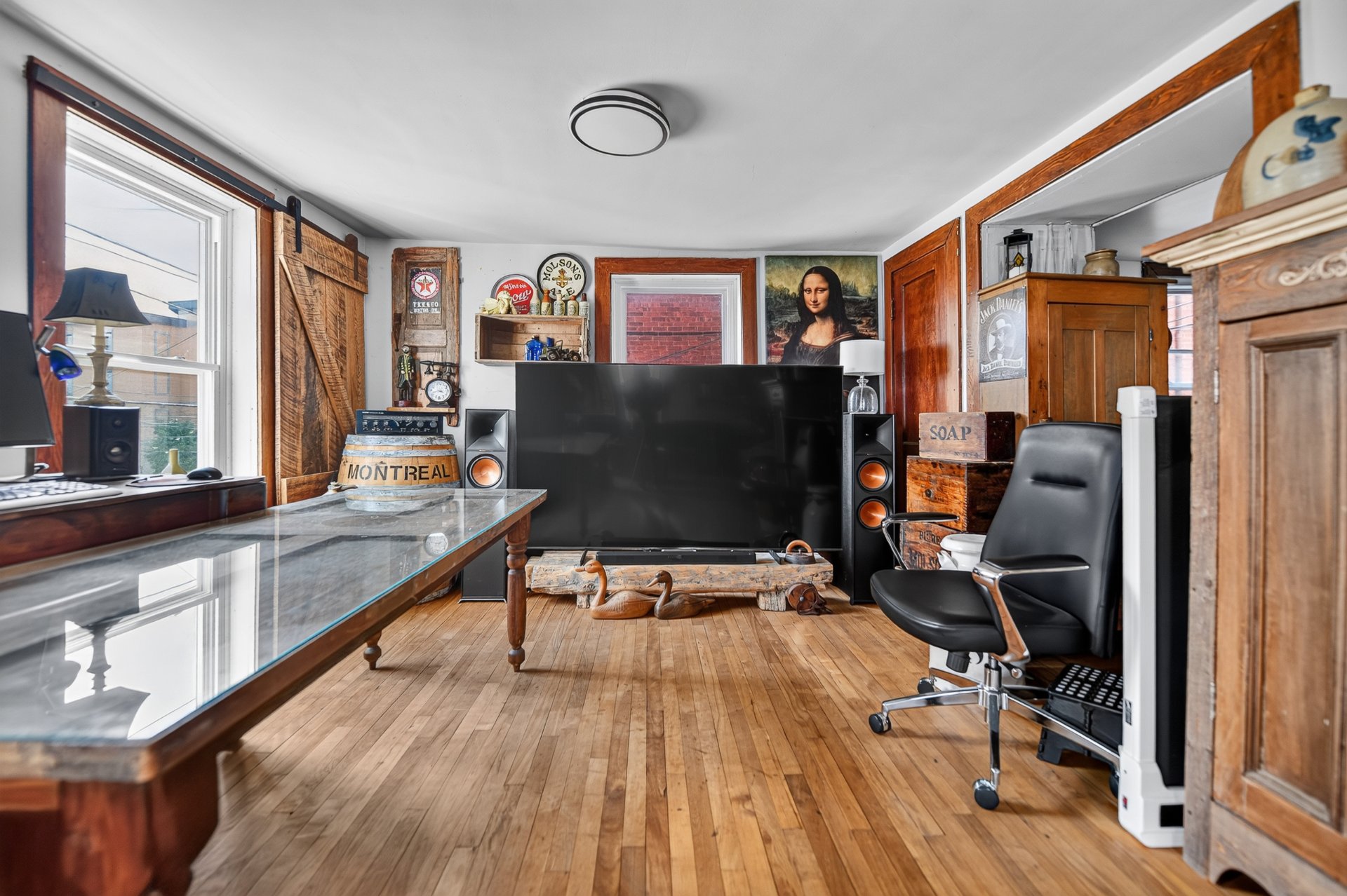 Salon
