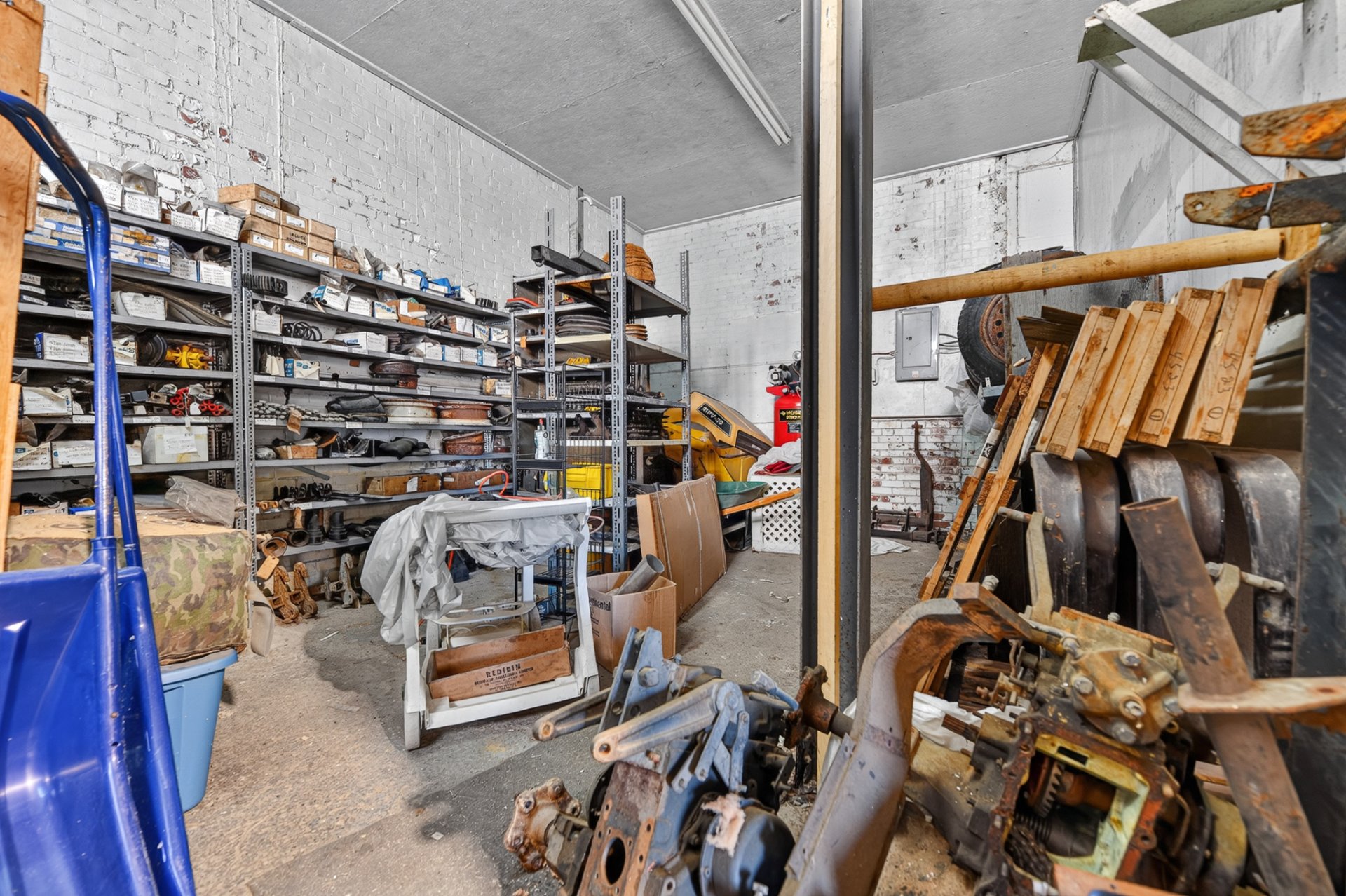 Garage
