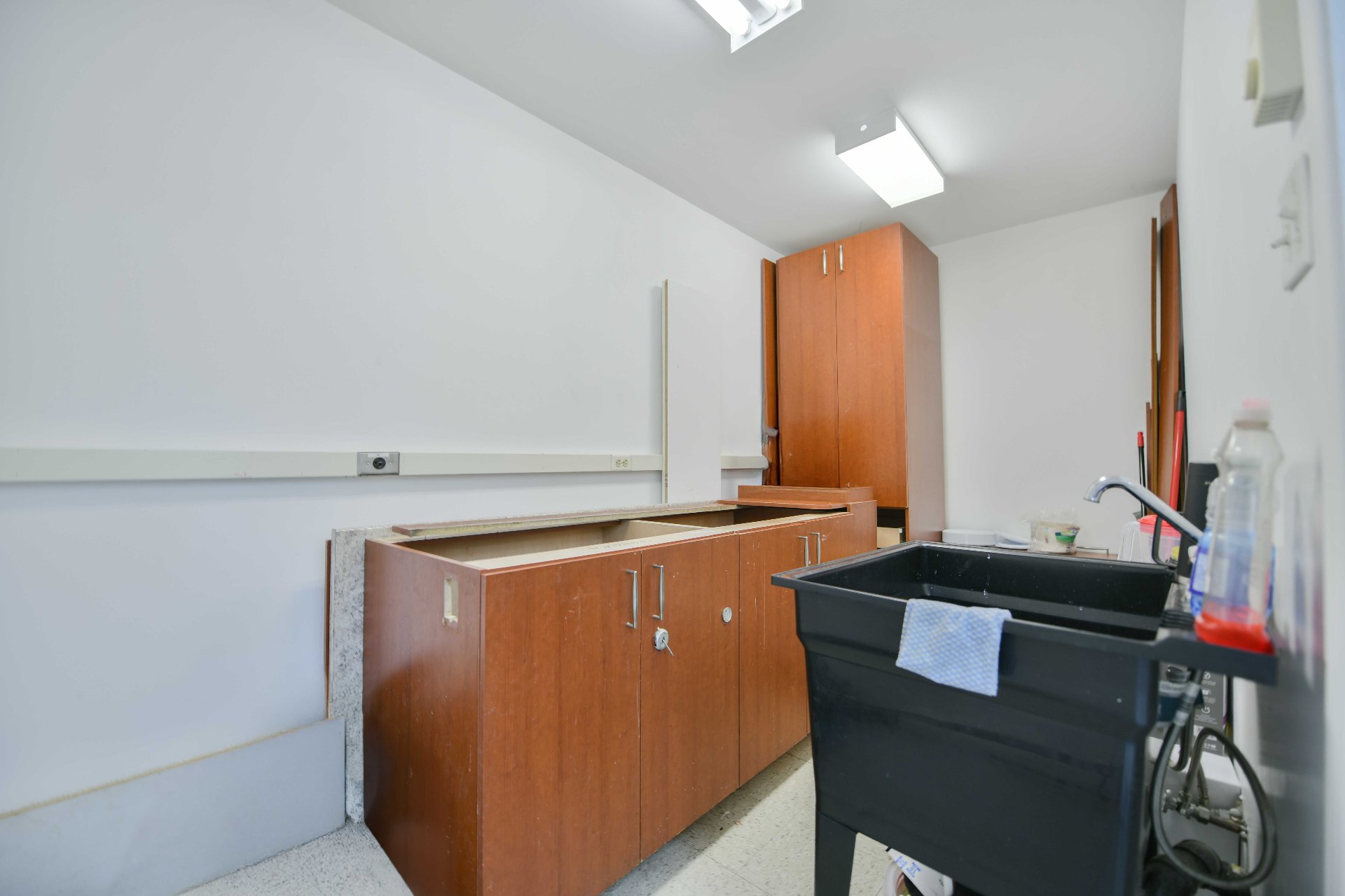 Commercial seulement