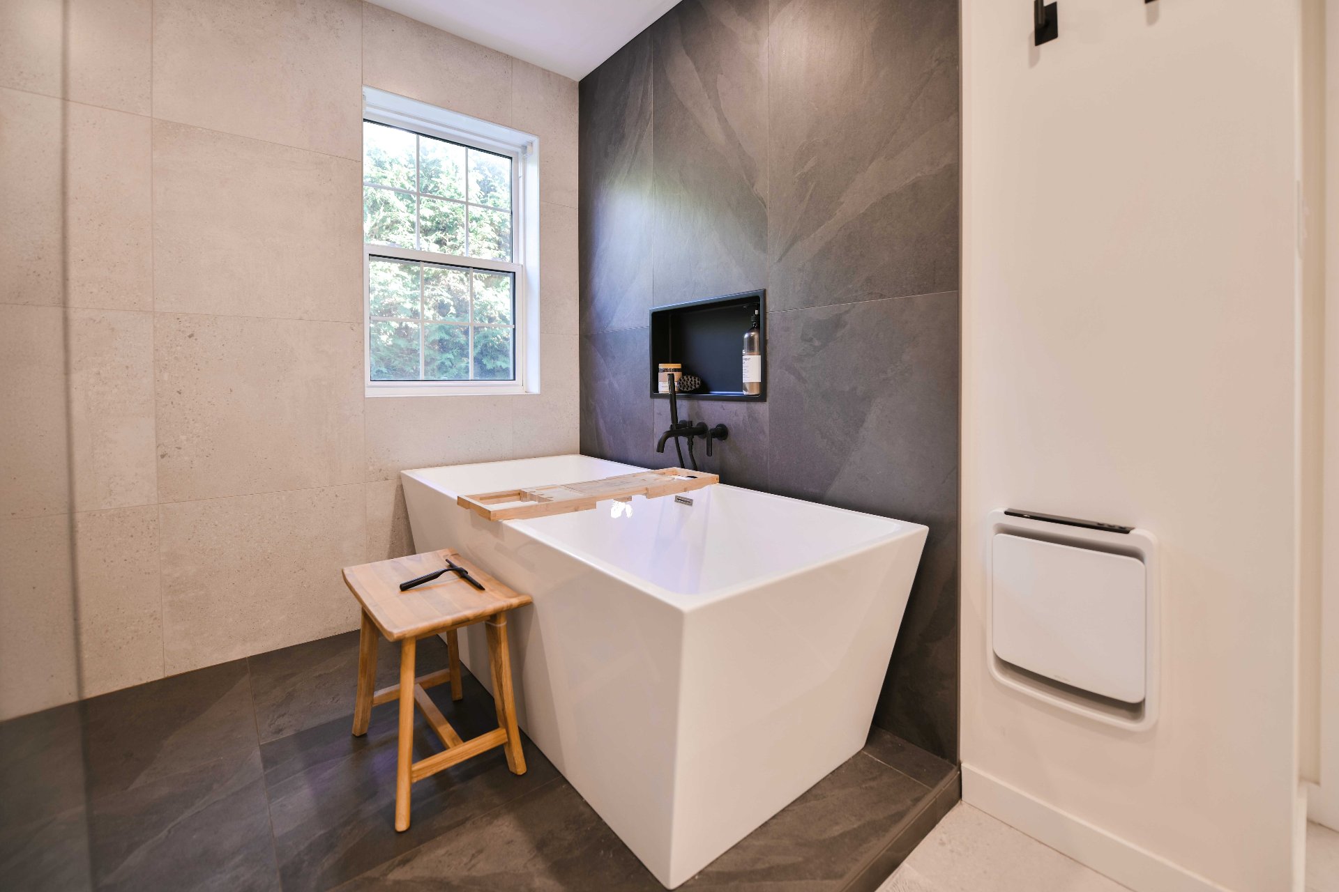 Salle de bains attenante à la CCP