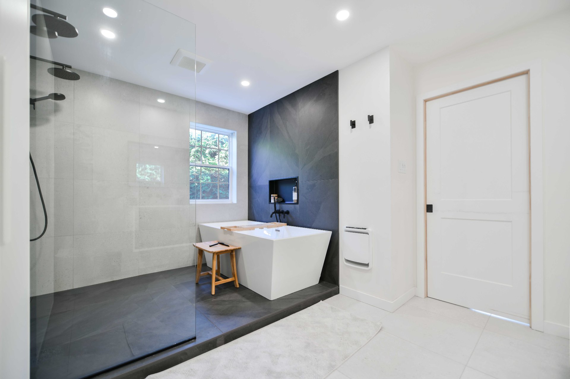 Salle de bains attenante à la CCP