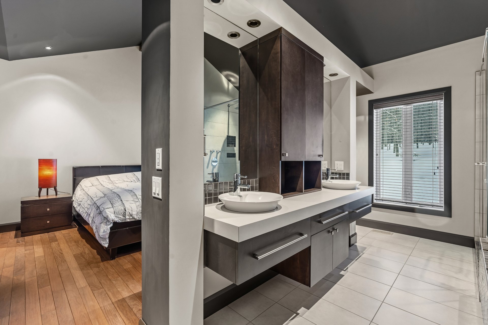 Salle de bains attenante à la CCP