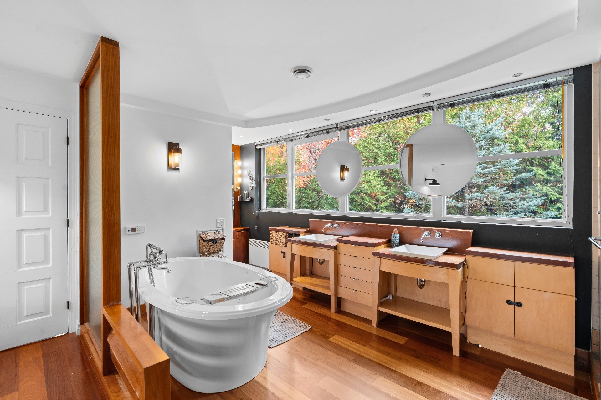 Salle de bains attenante à la CCP