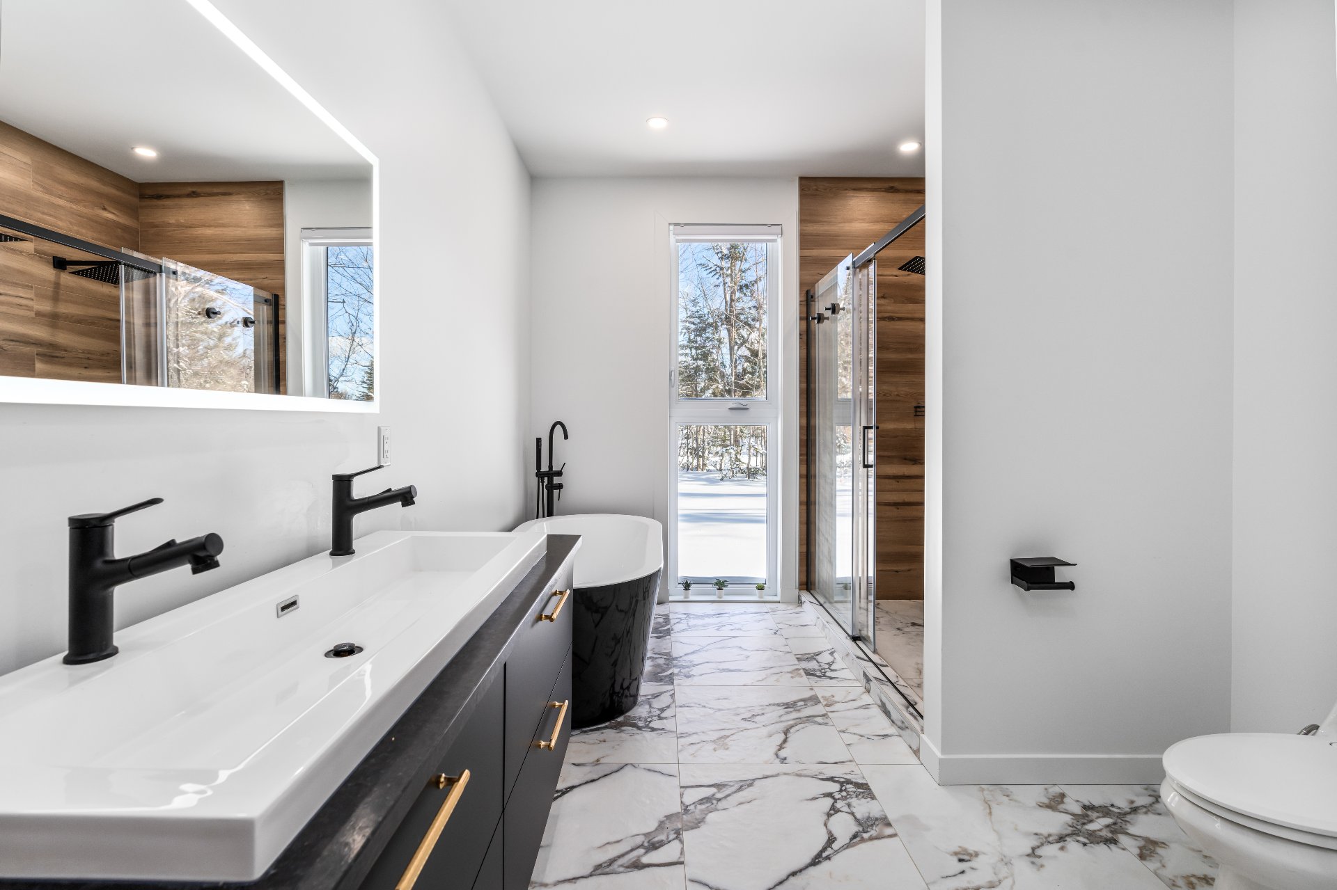 Salle de bains attenante à la CCP