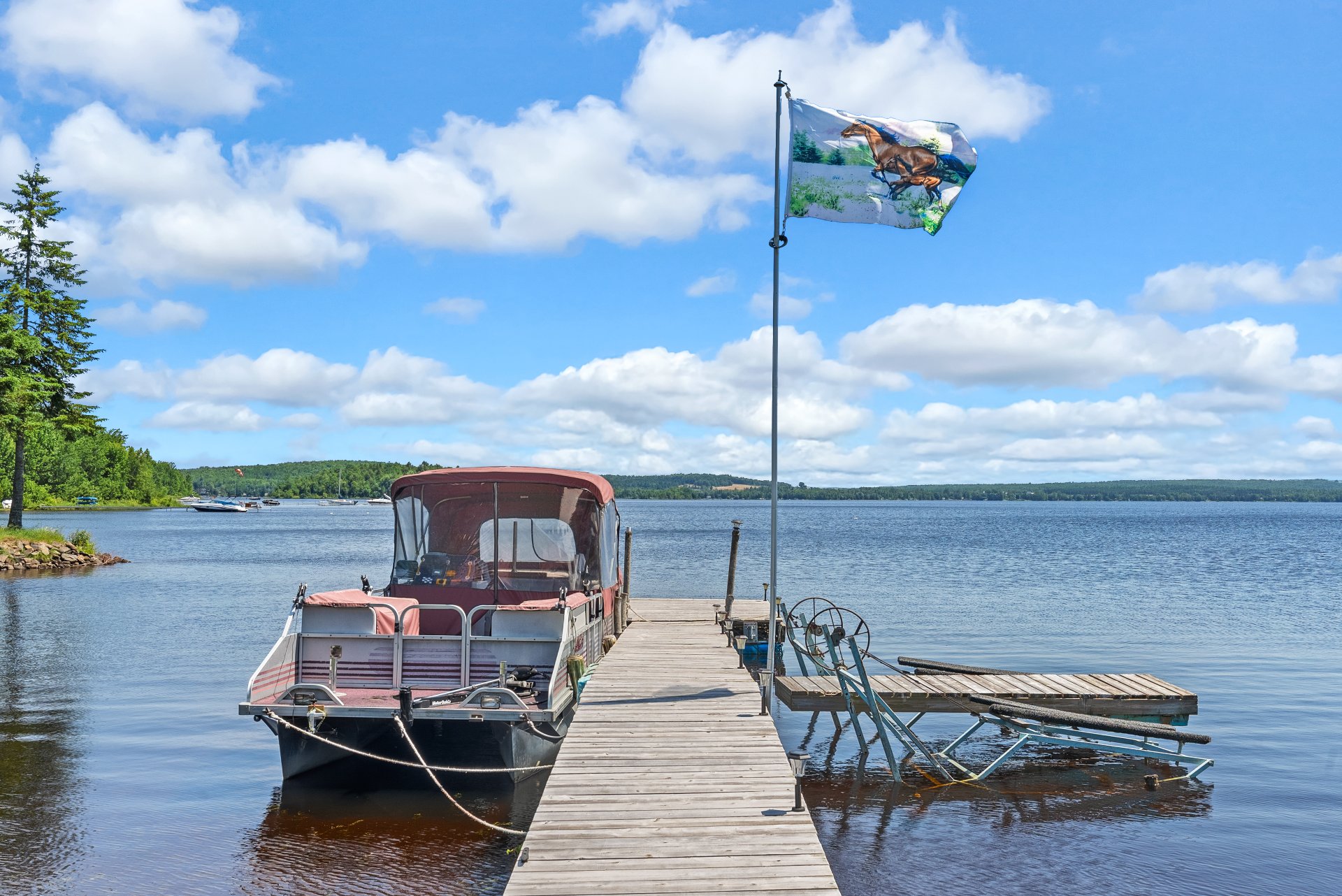Accès au plan d'eau