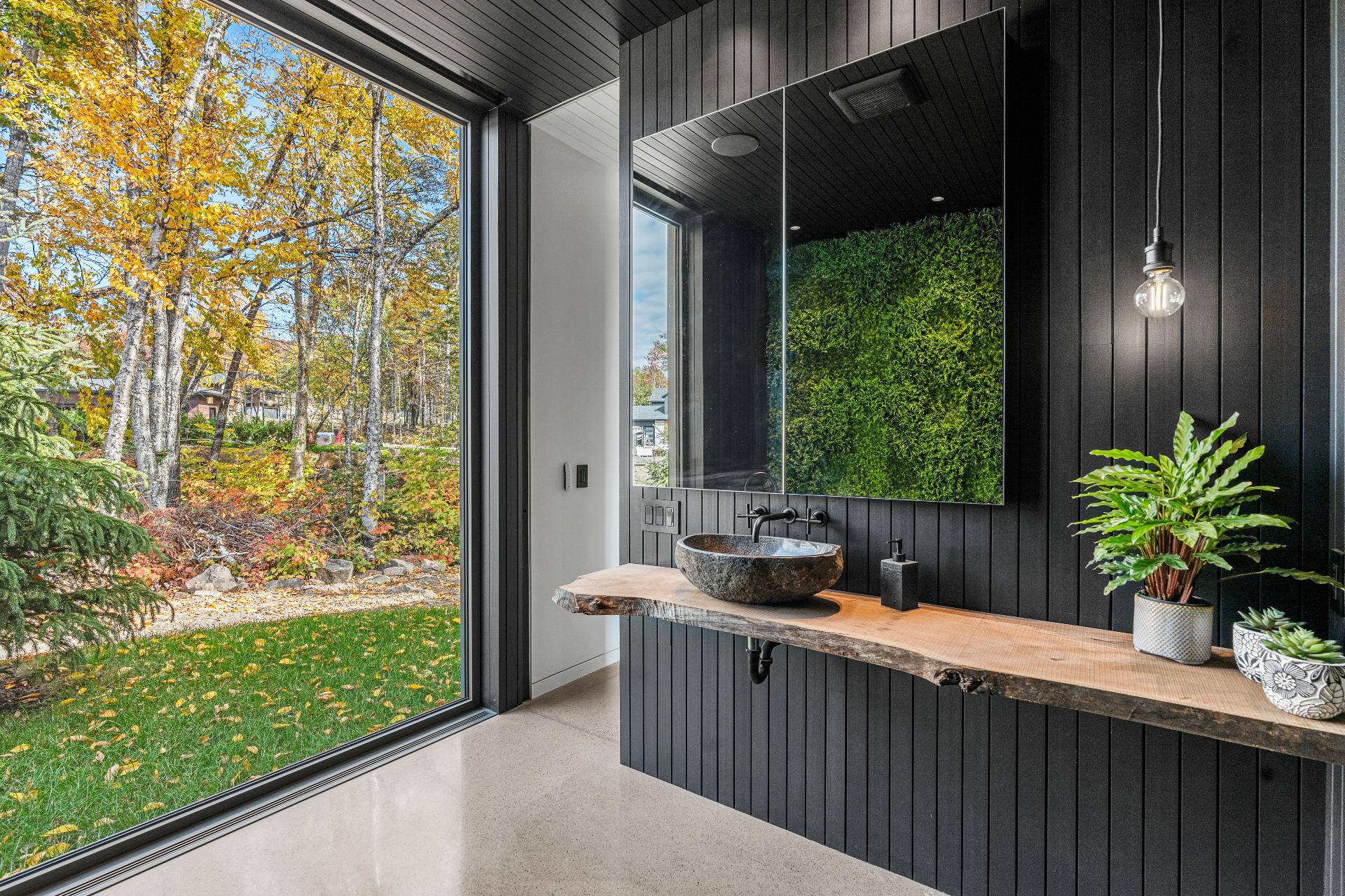 Salle de bains attenante à la CCP