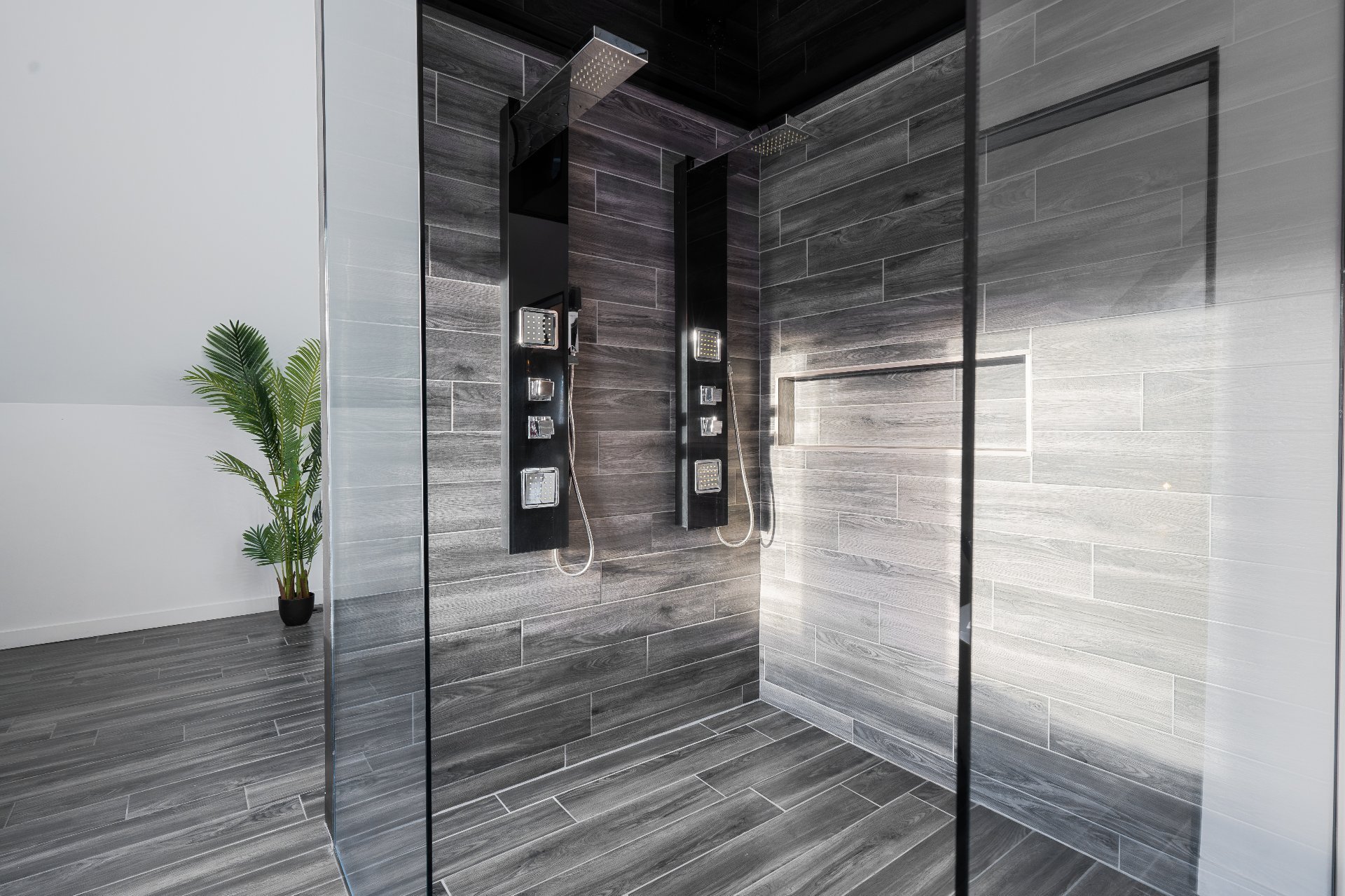 Salle de bains attenante à la CCP