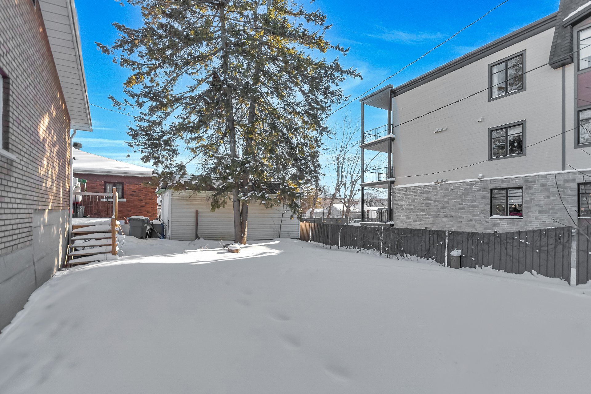 Maison à paliers multiples