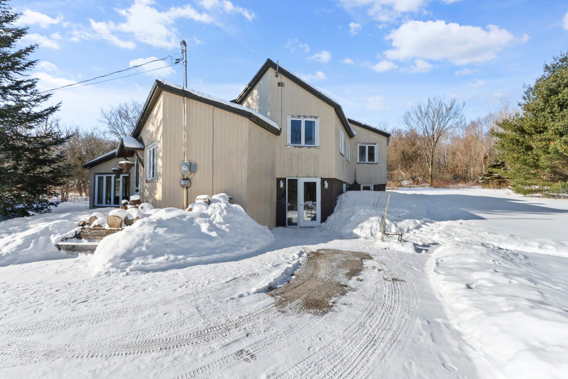 Maison à un étage et demi