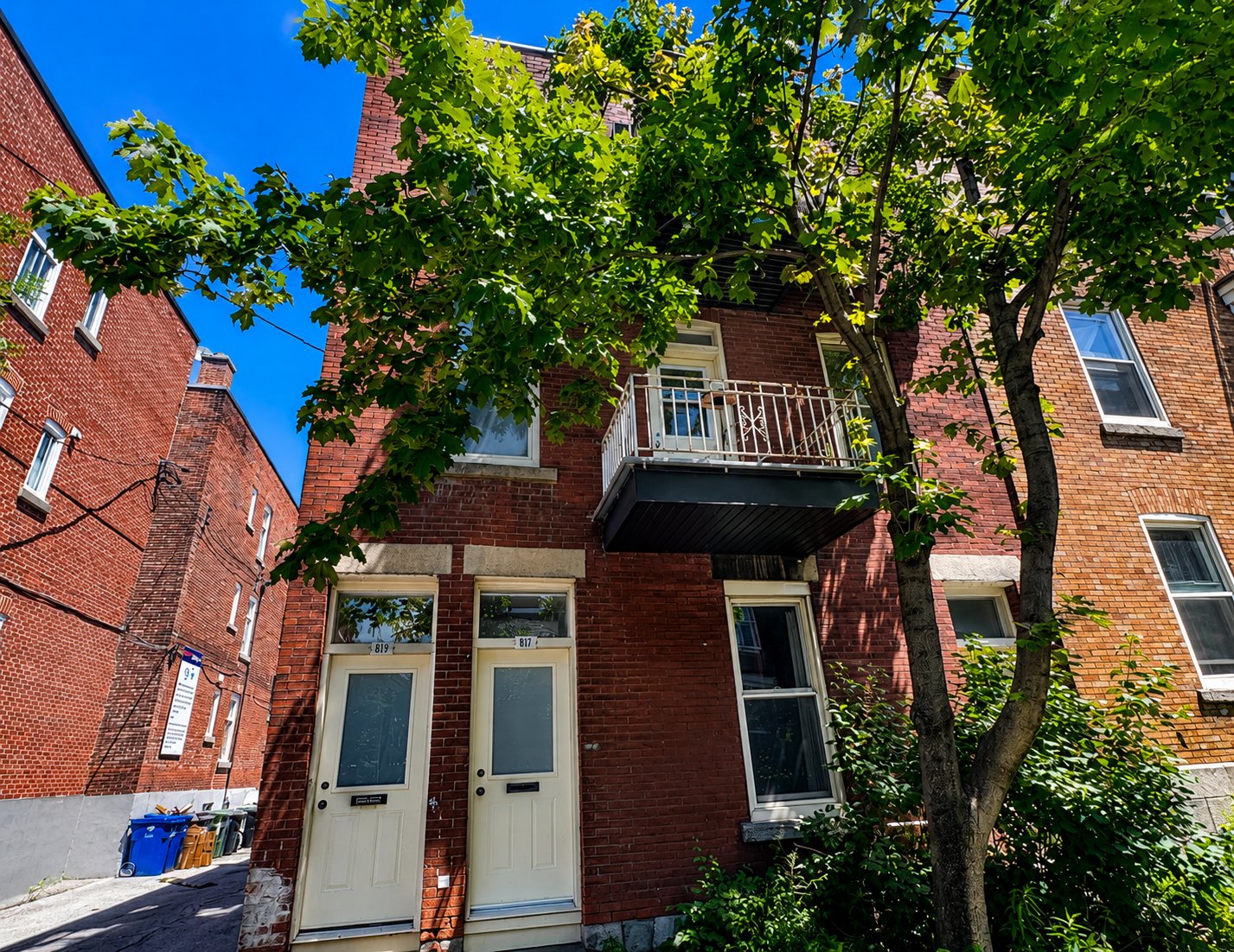 819 Av. de l'Épée — photo 1