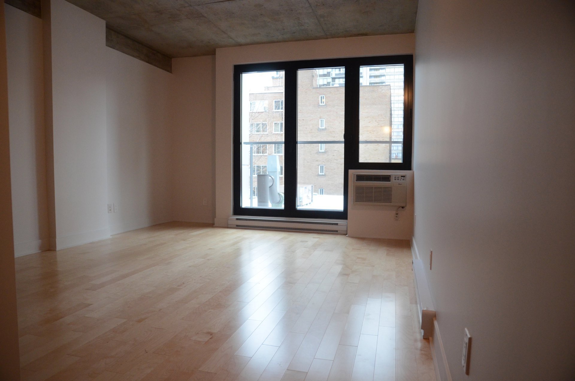 1414 Rue Chomedey — photo 2